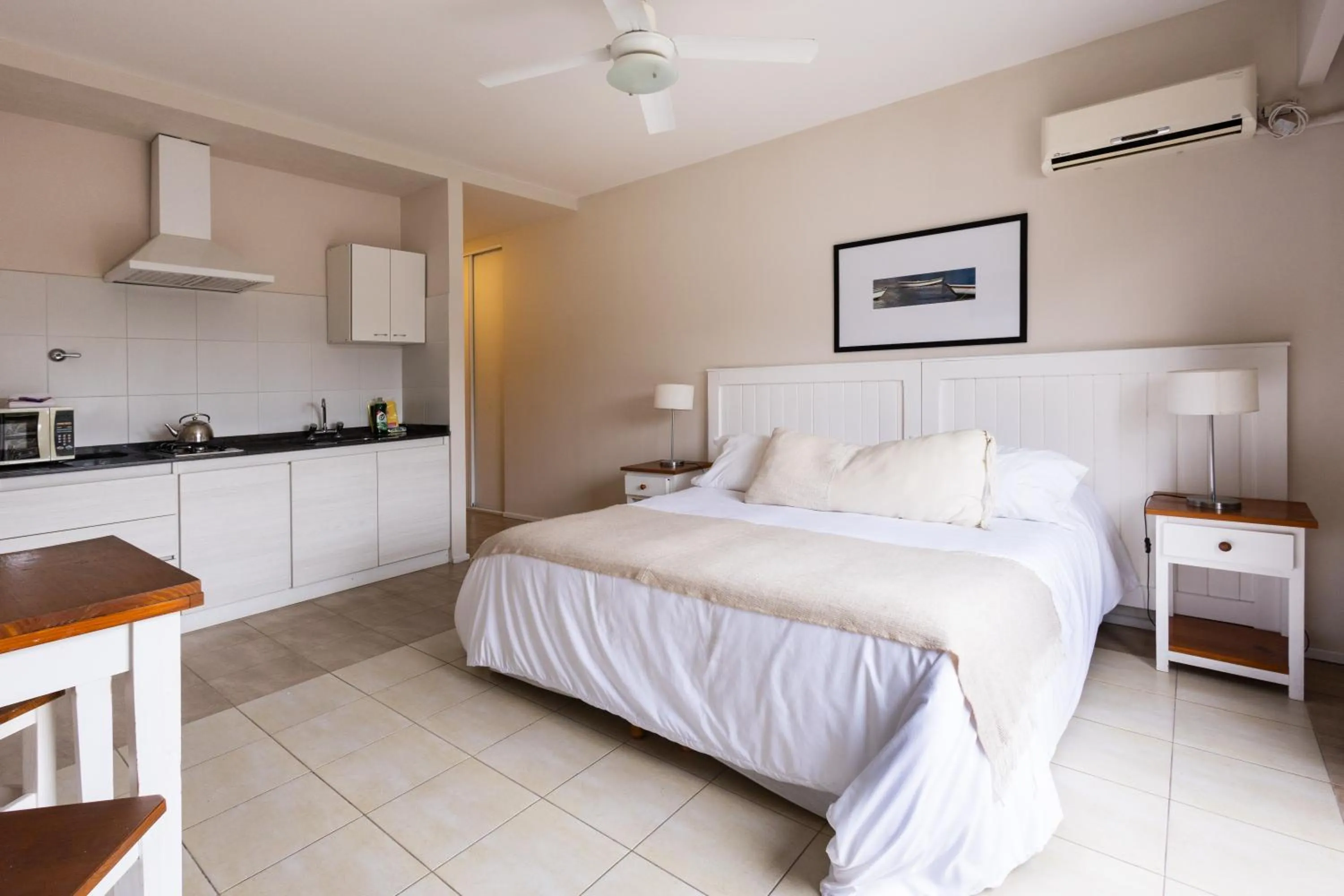 Bedroom, Bed in Green Sea Apart Hotel