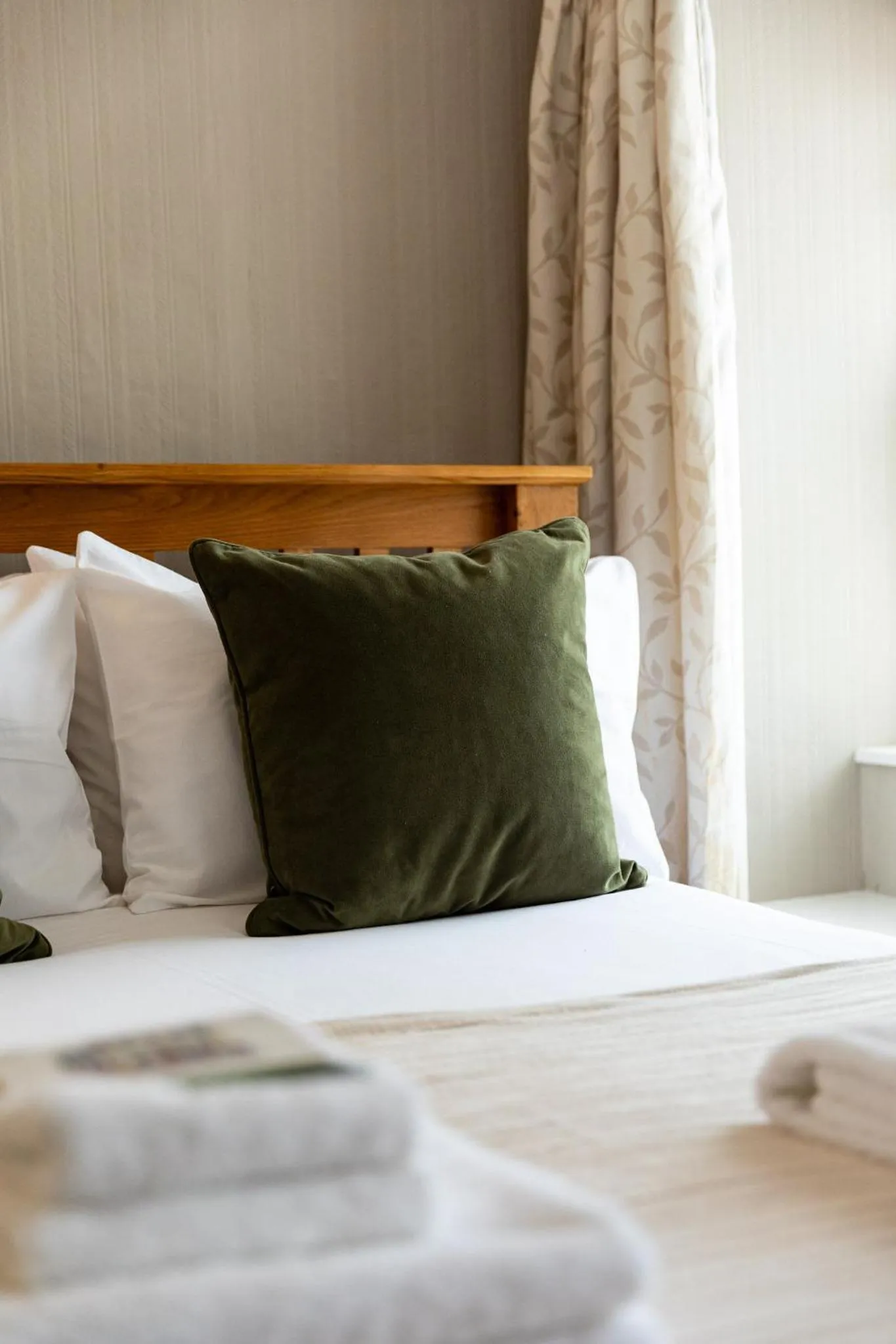 Bedroom, Bed in The Georgian House