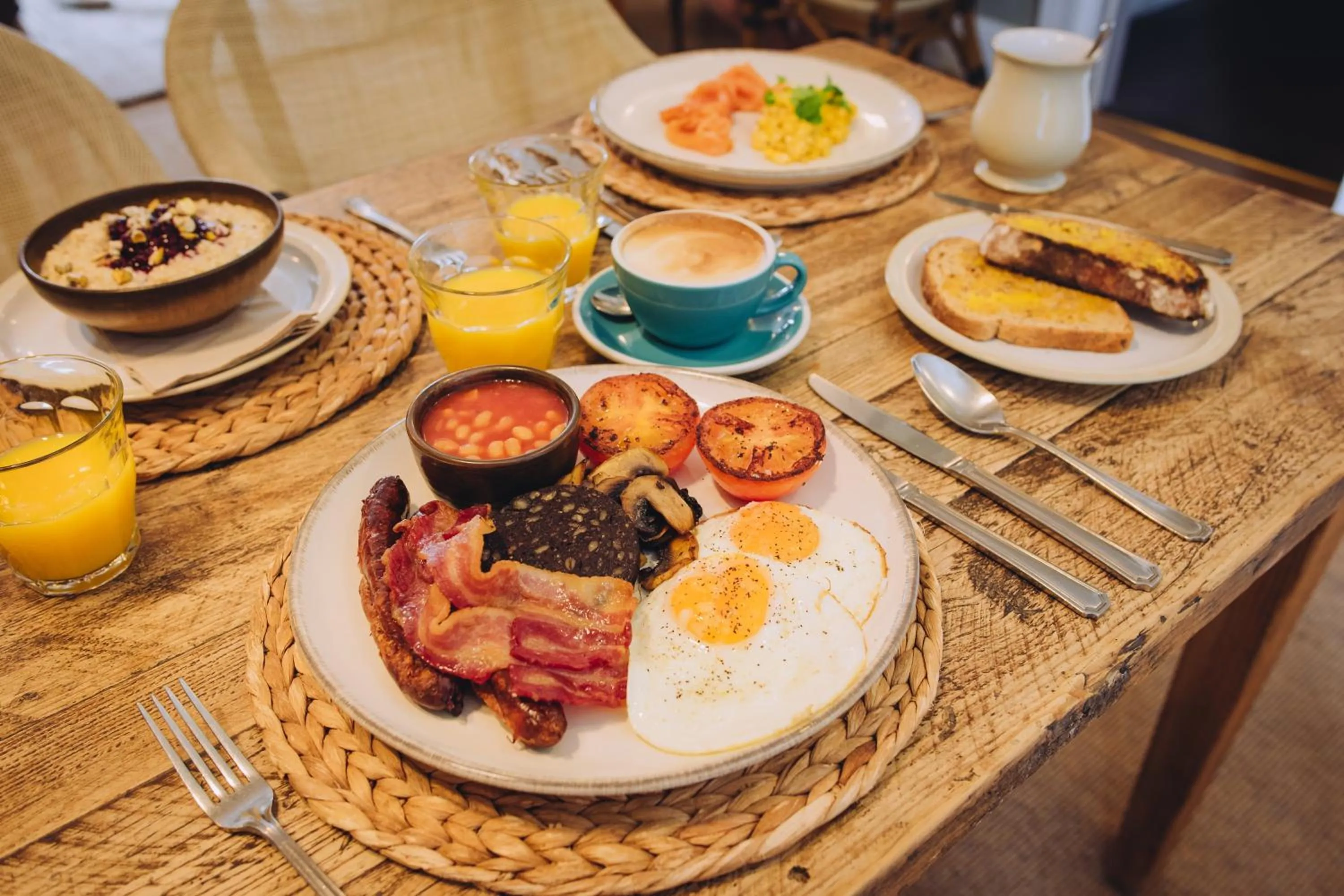 Breakfast in The Georgian House