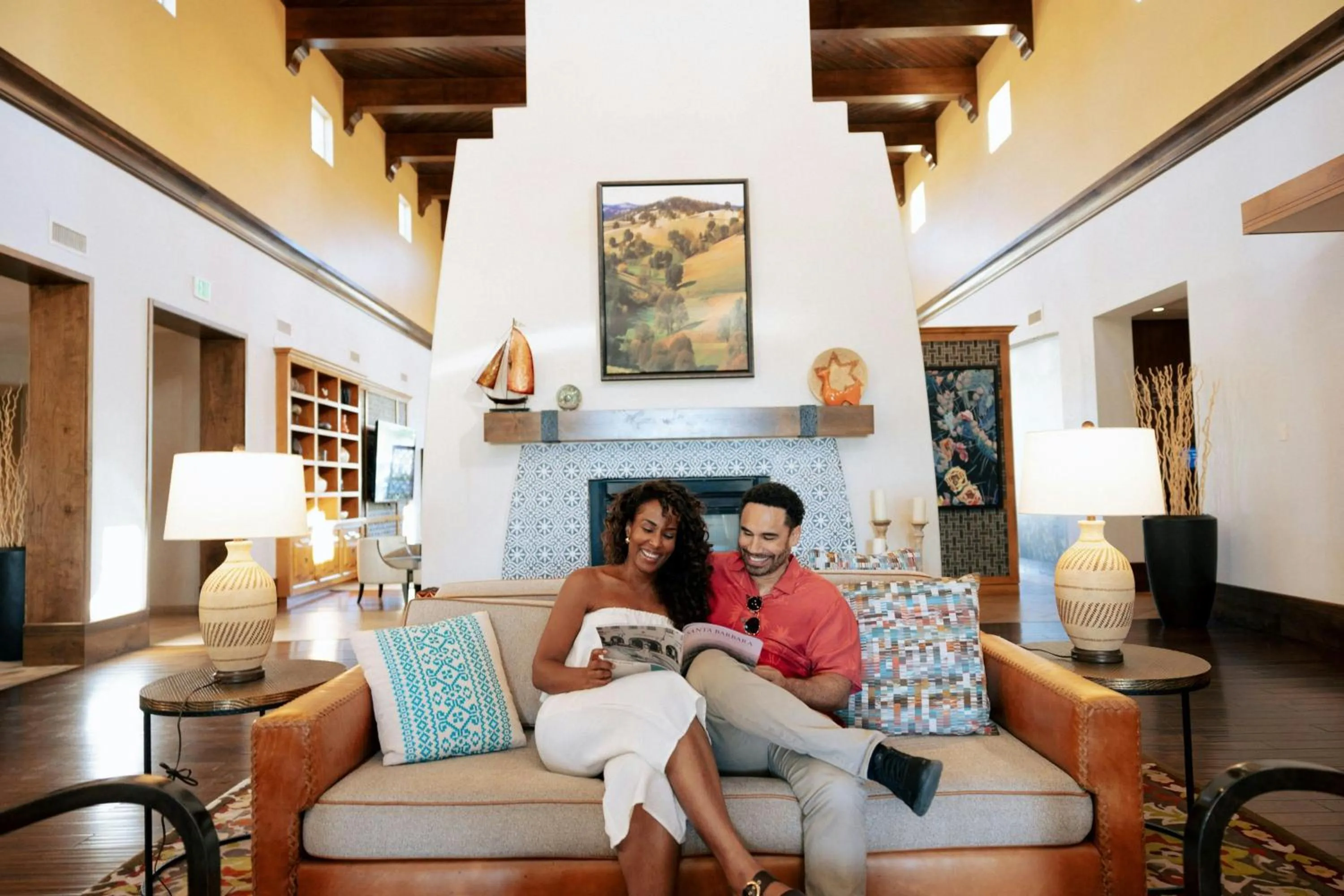 Lobby or reception in Courtyard by Marriott Santa Barbara Goleta