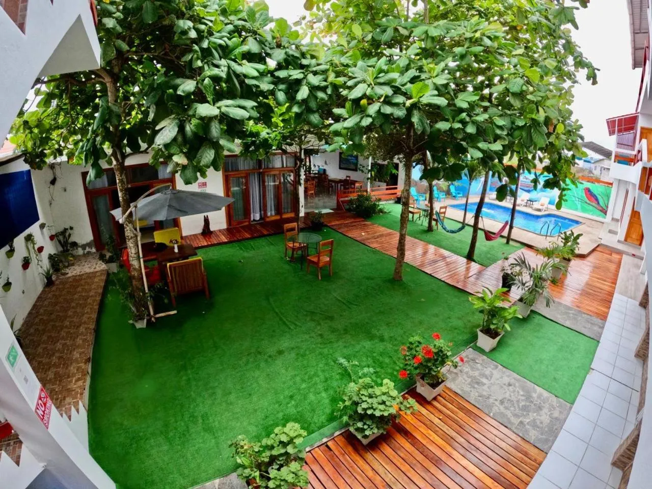 Day in Galápagos Isabela Hotel Loja