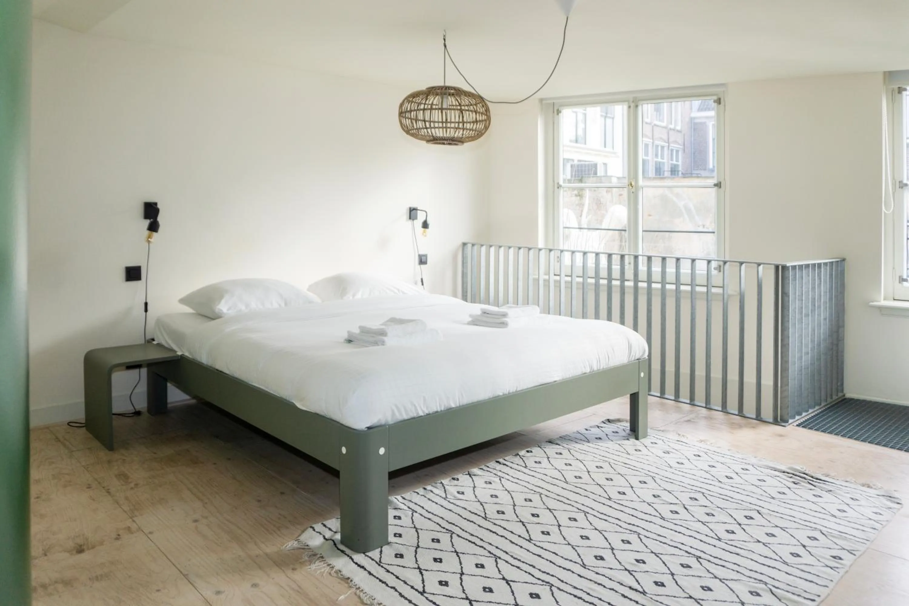 Bed in Bird Deventer