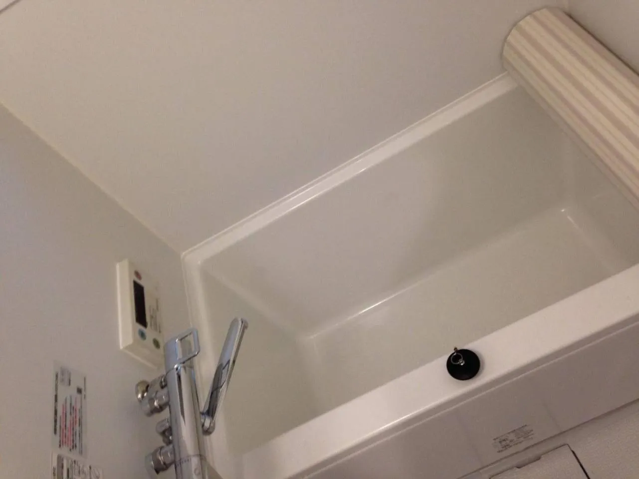 Shower in Ikebukuro Yamase Building #GR1