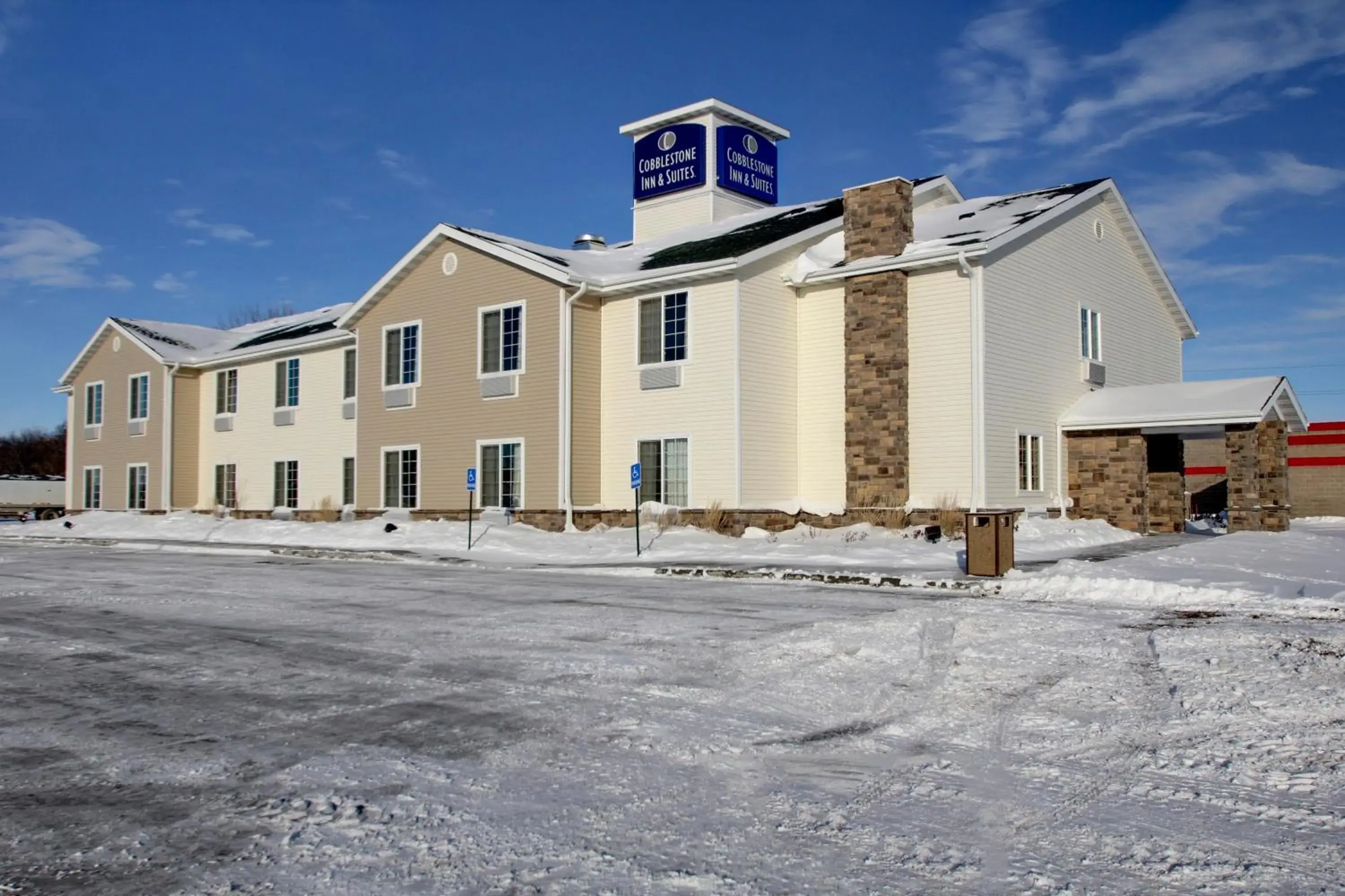 Property building in Cobblestone Inn & Suites - Carrington Property building in Cobblestone Inn & Suites - Carrington
