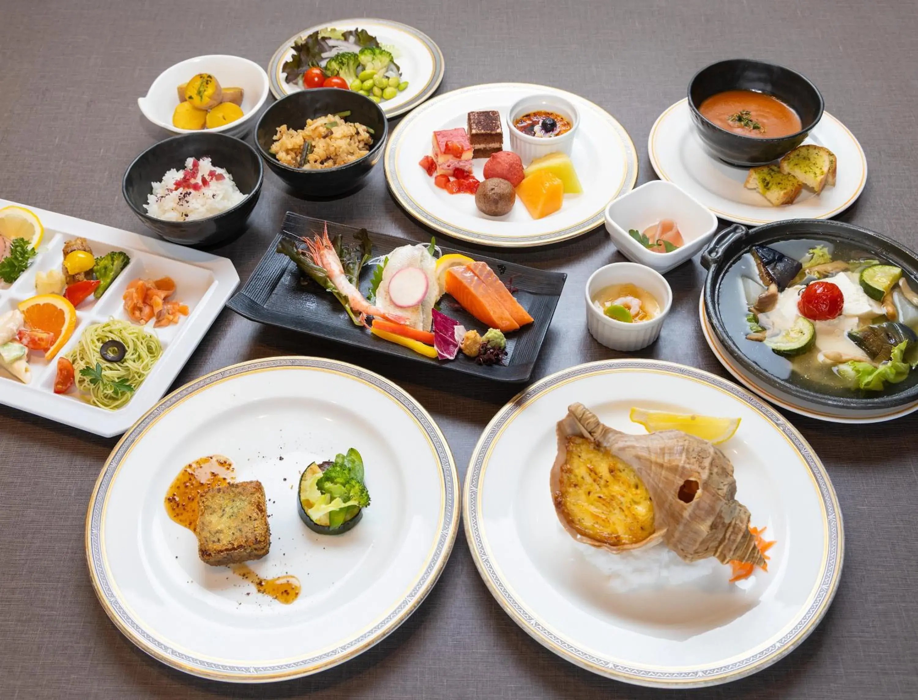 Dinner in Hotel Kanronomori Dinner in Hotel Kanronomori