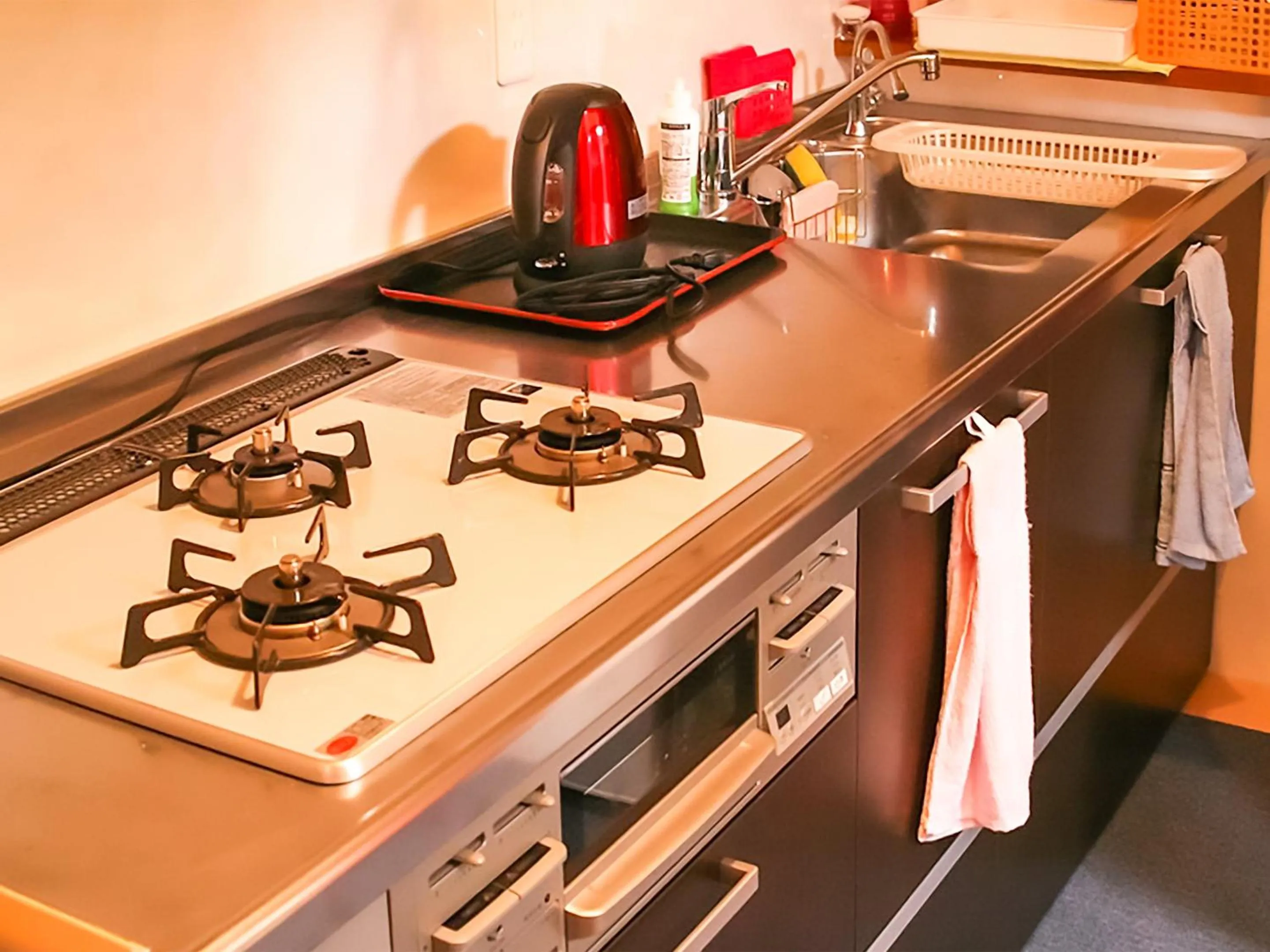 kitchen in Oyama Guesthouse Kyoto
