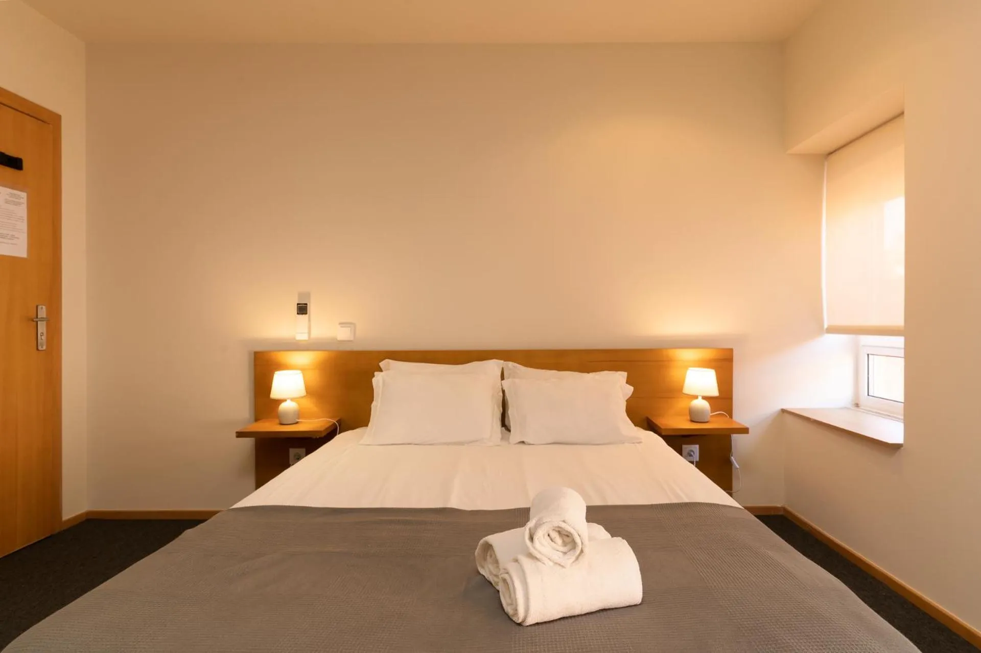 Bed in Peach Hostel & Suites