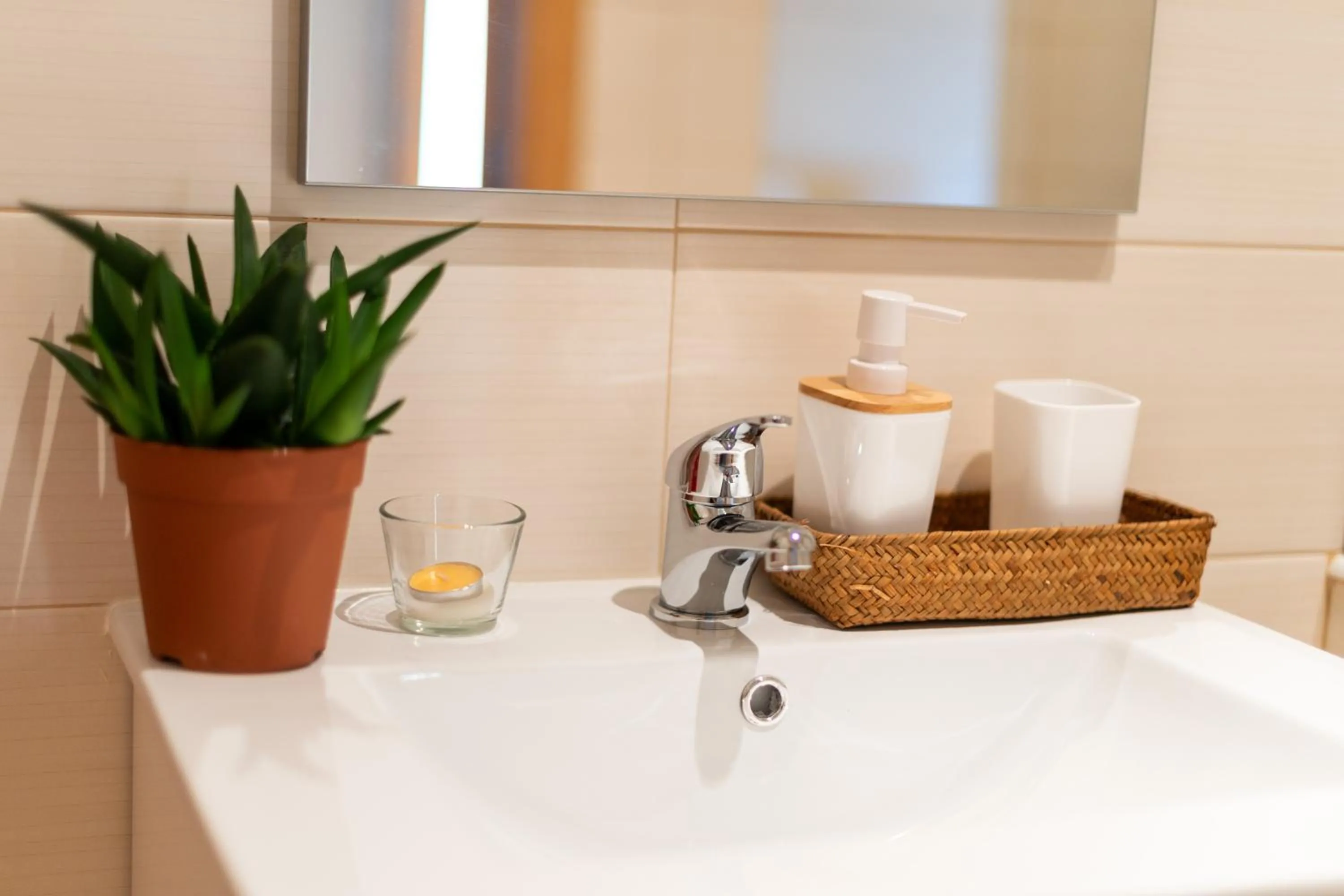 Bathroom in Peach Hostel & Suites