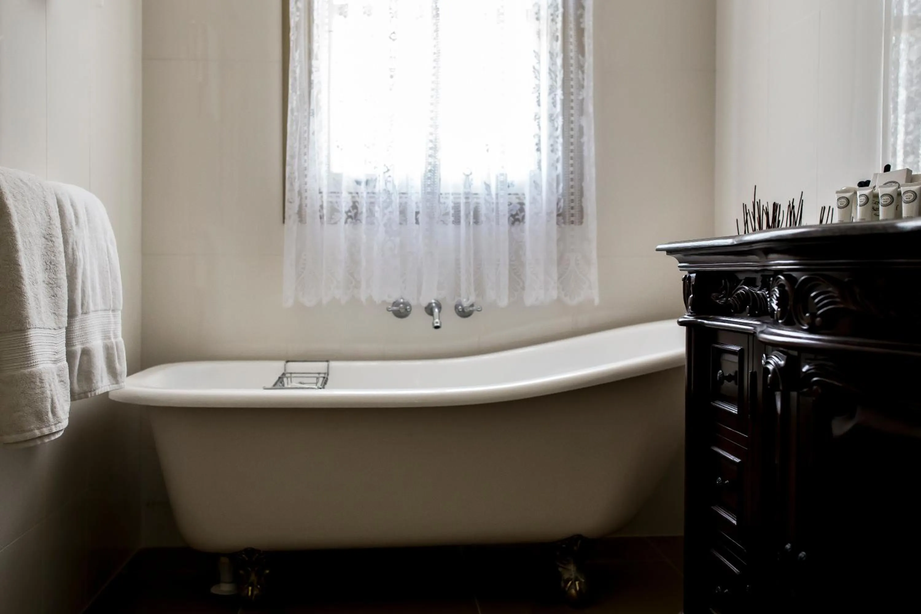 Bathroom in Bli Bli House Riverside Retreat
