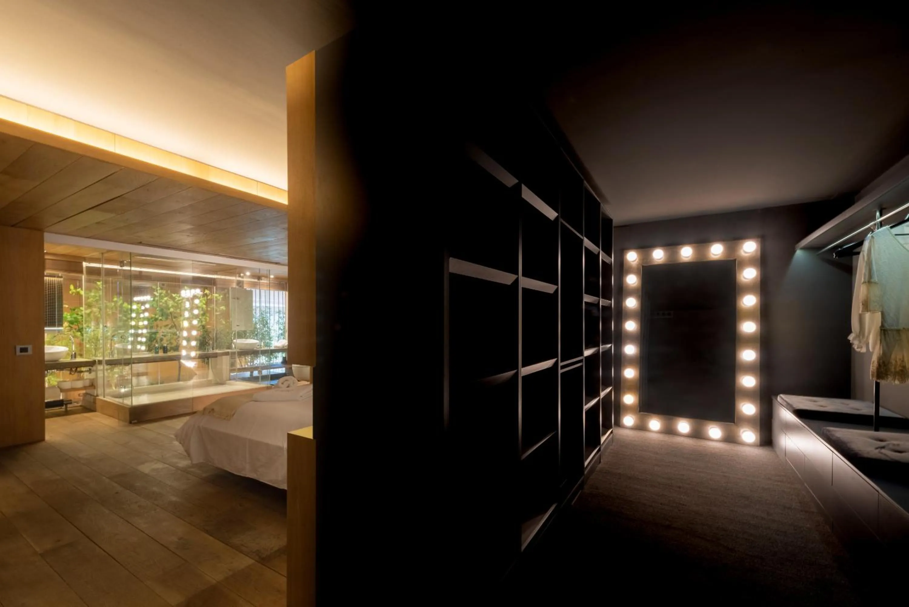 Shower in Petit Luxe Loft