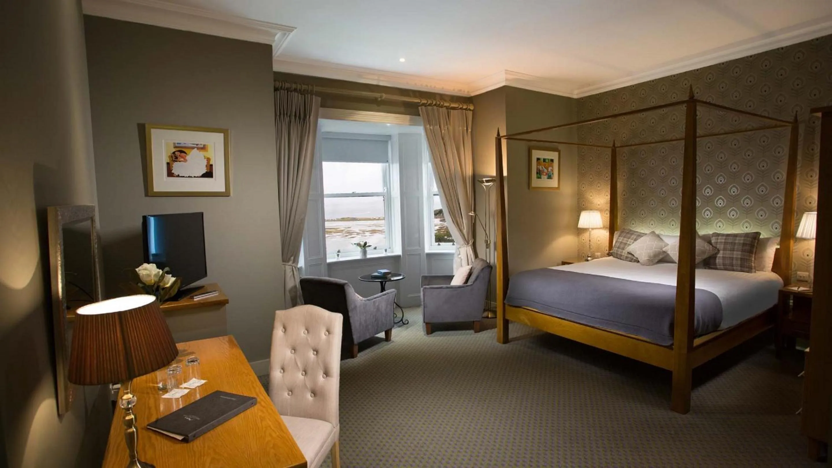 Bedroom, Bed in Mulranny Park Hotel