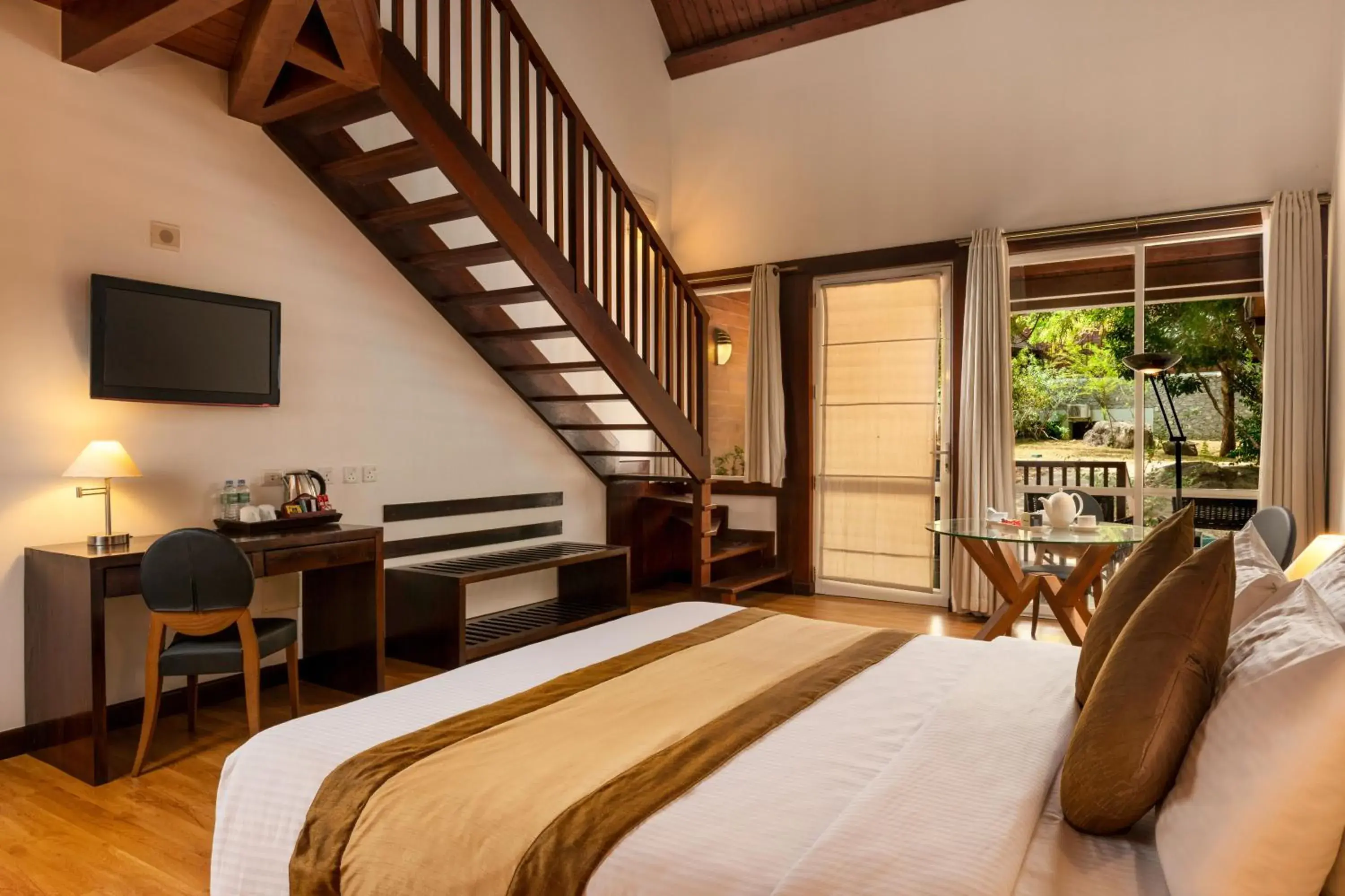 Bed in Occidental Paradise Dambulla Bed in Occidental Paradise Dambulla