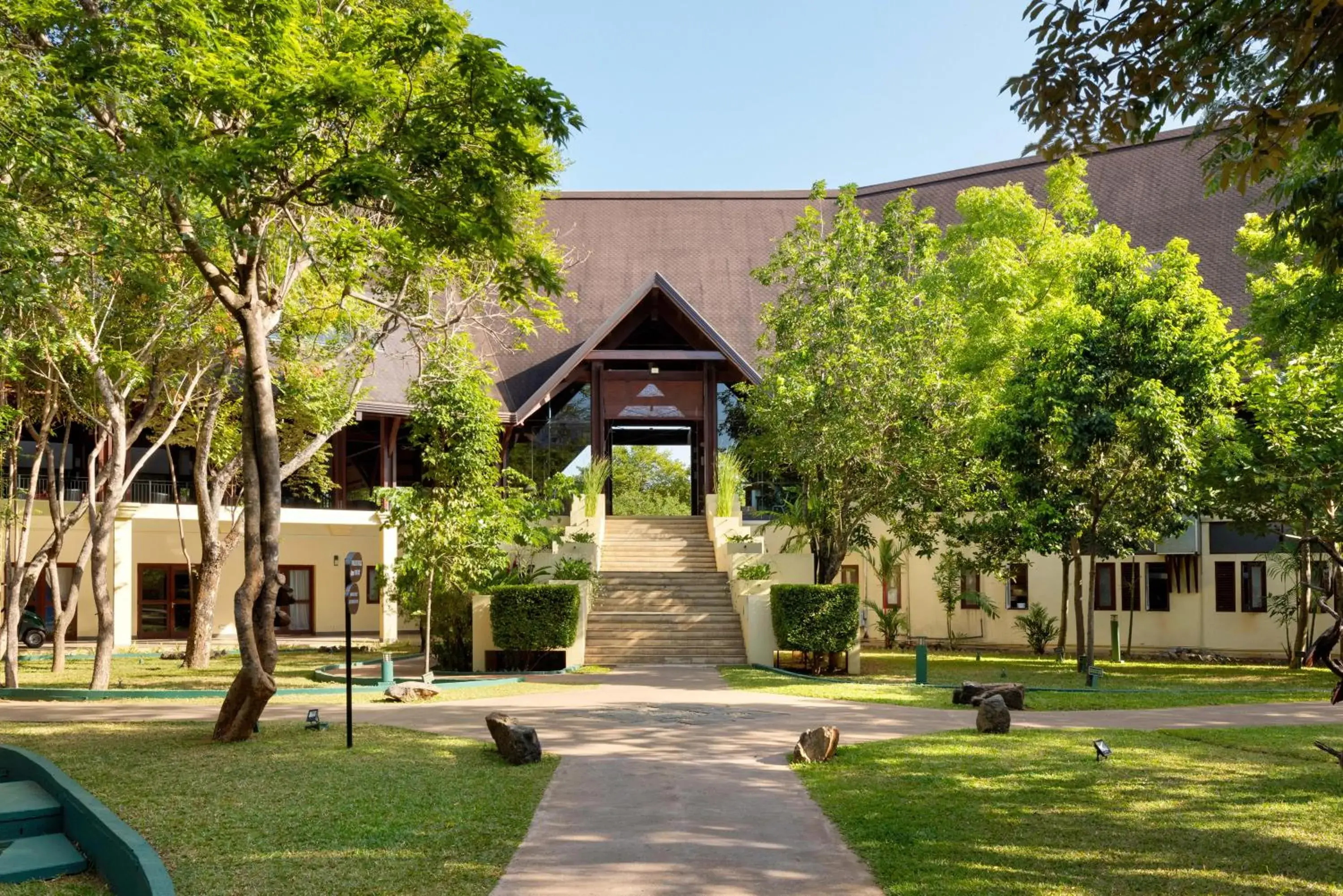Property building in Occidental Paradise Dambulla Property building in Occidental Paradise Dambulla