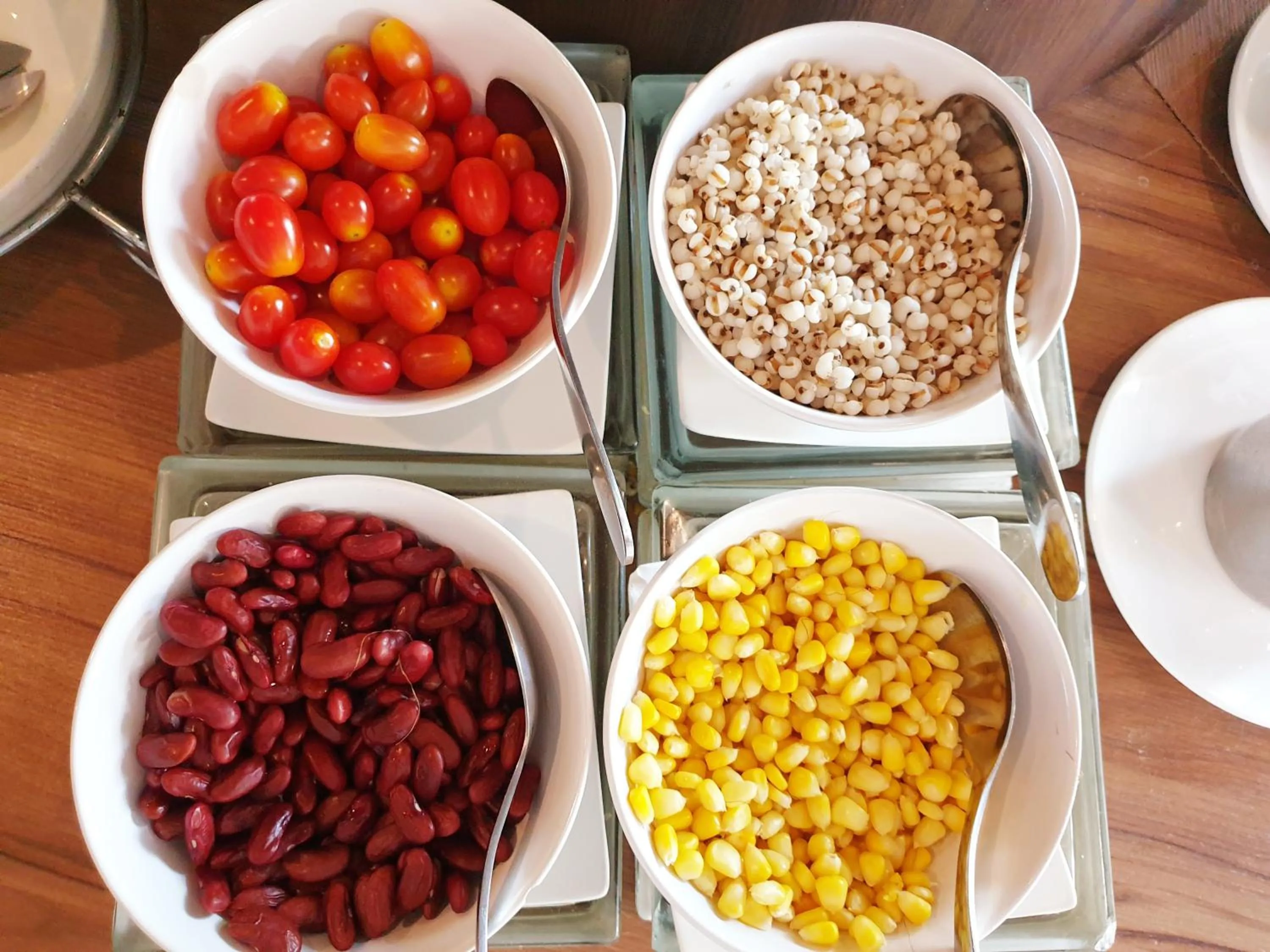 Green Hotel and Resort