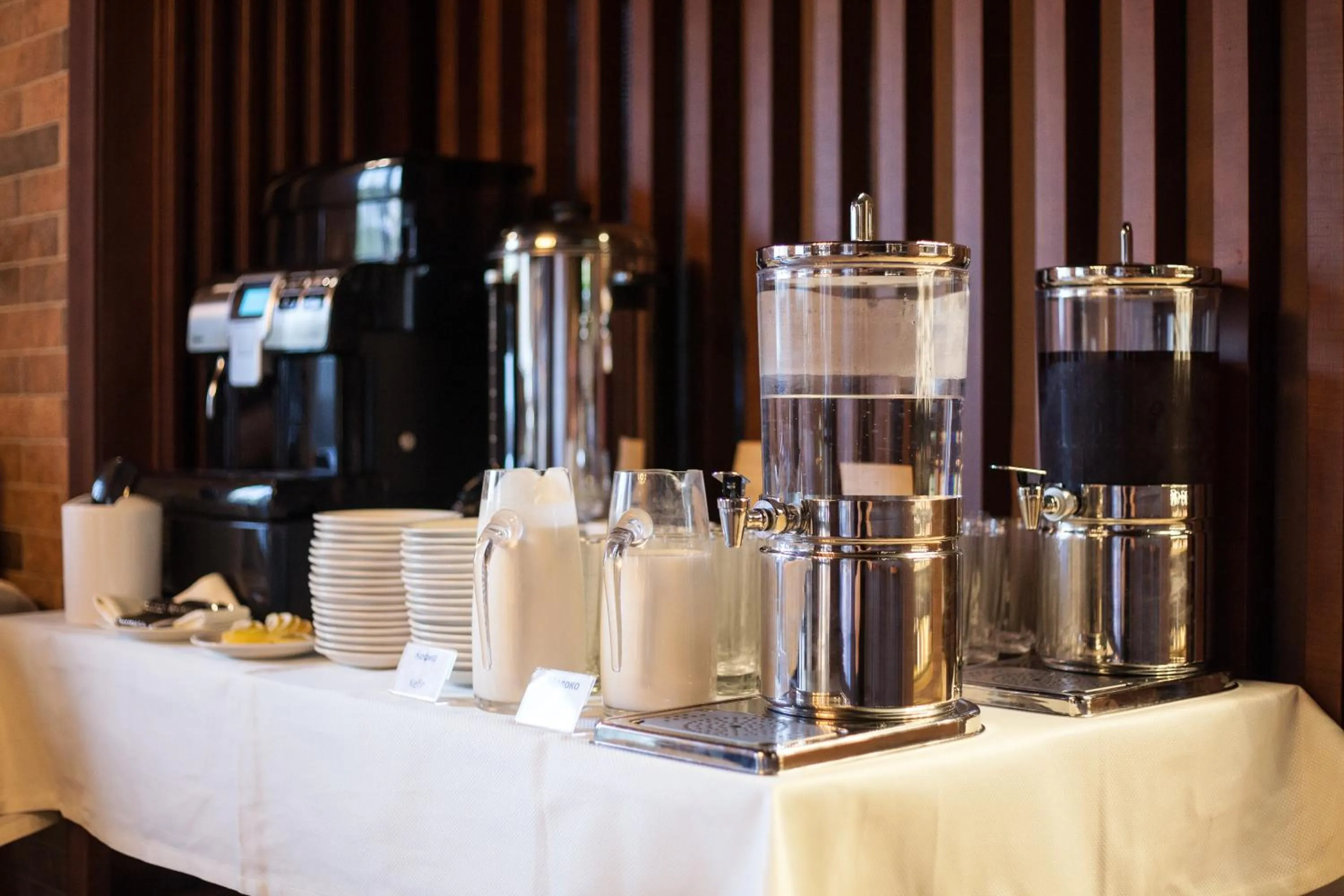 Coffee/tea facilities in Light Hotel