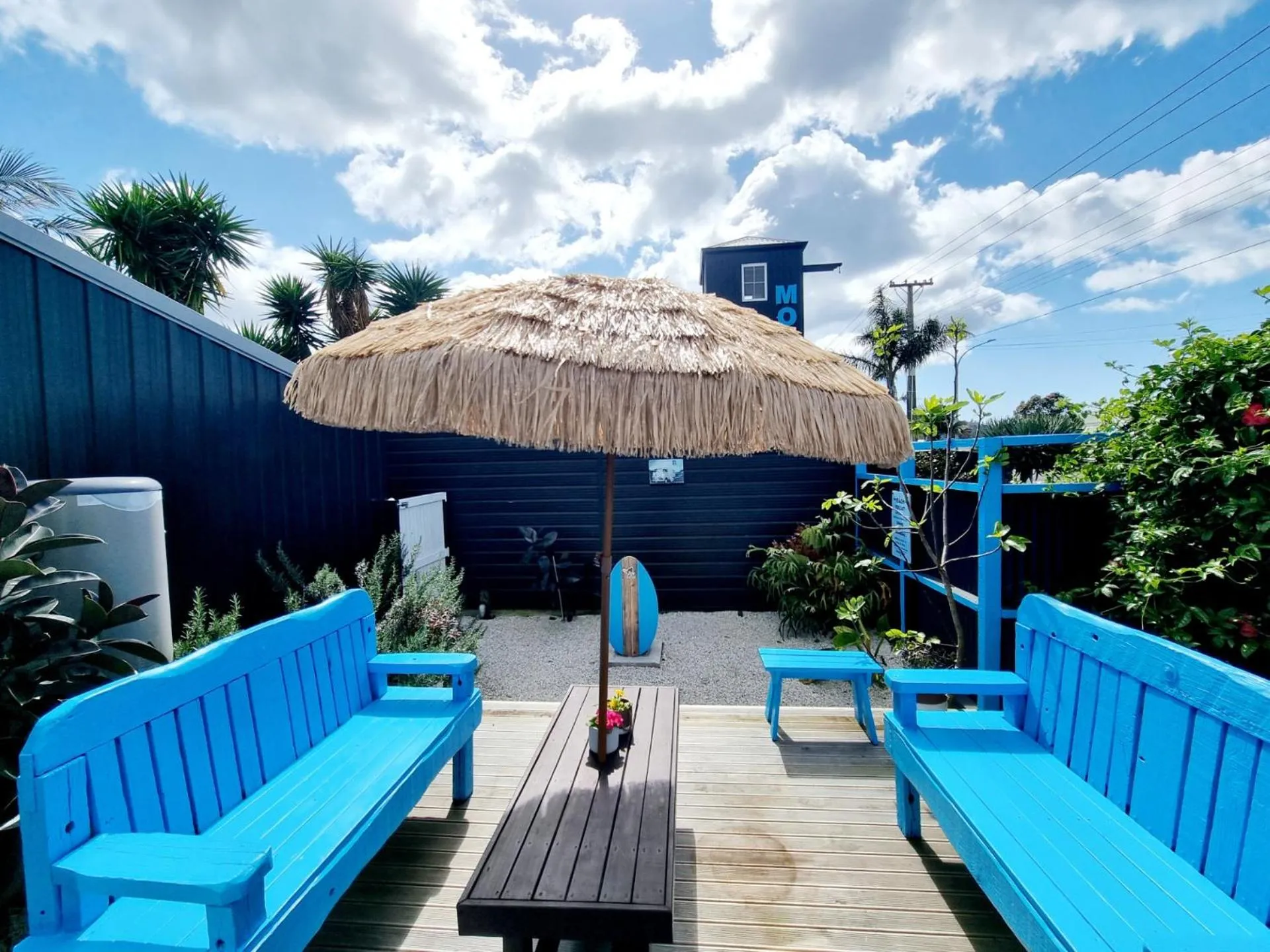 Patio in Southpacific Motel