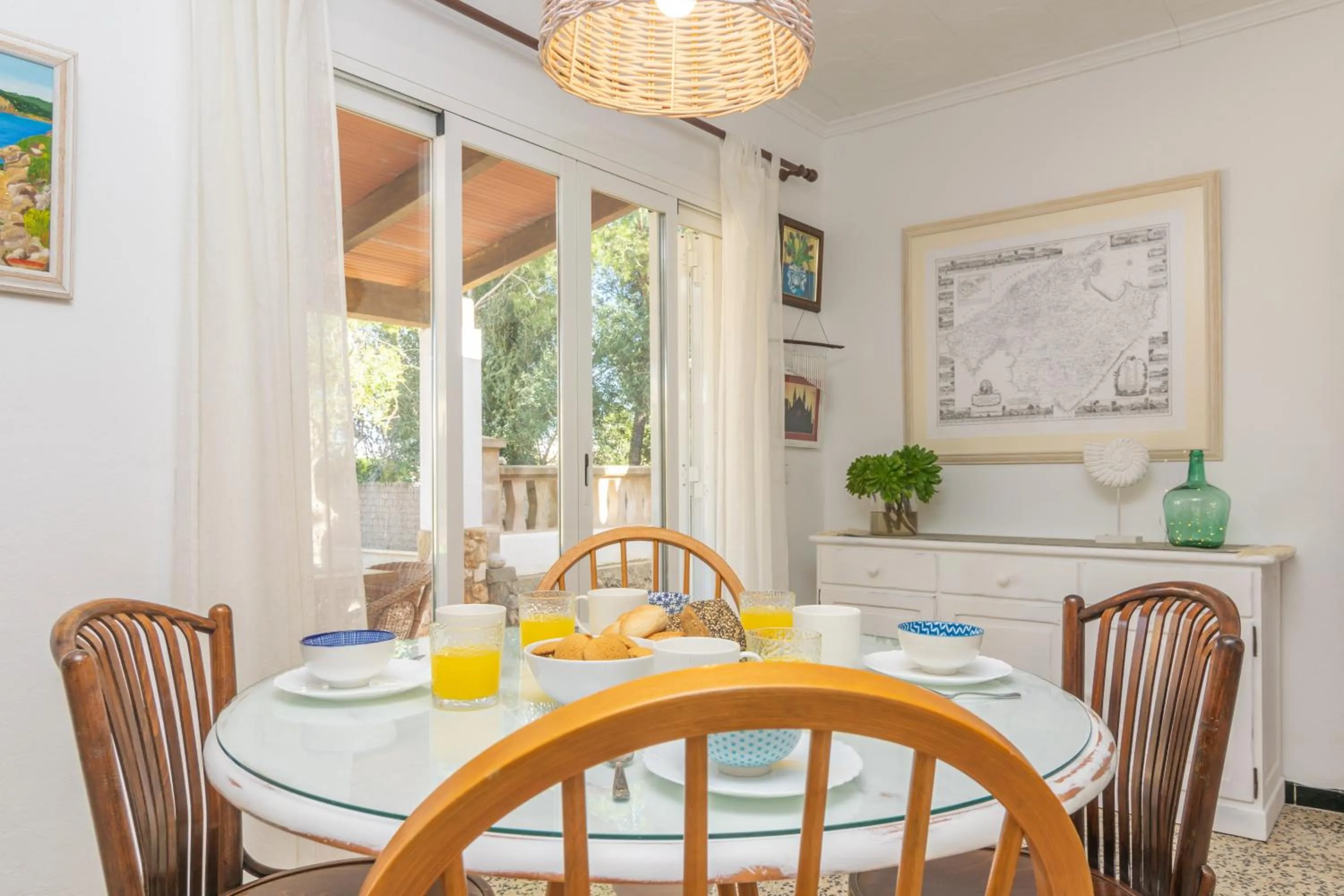 Dining area in Sol I Vent