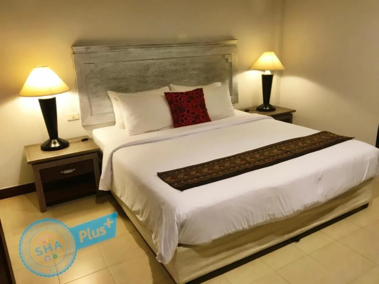 Bed in Le Tanjong House