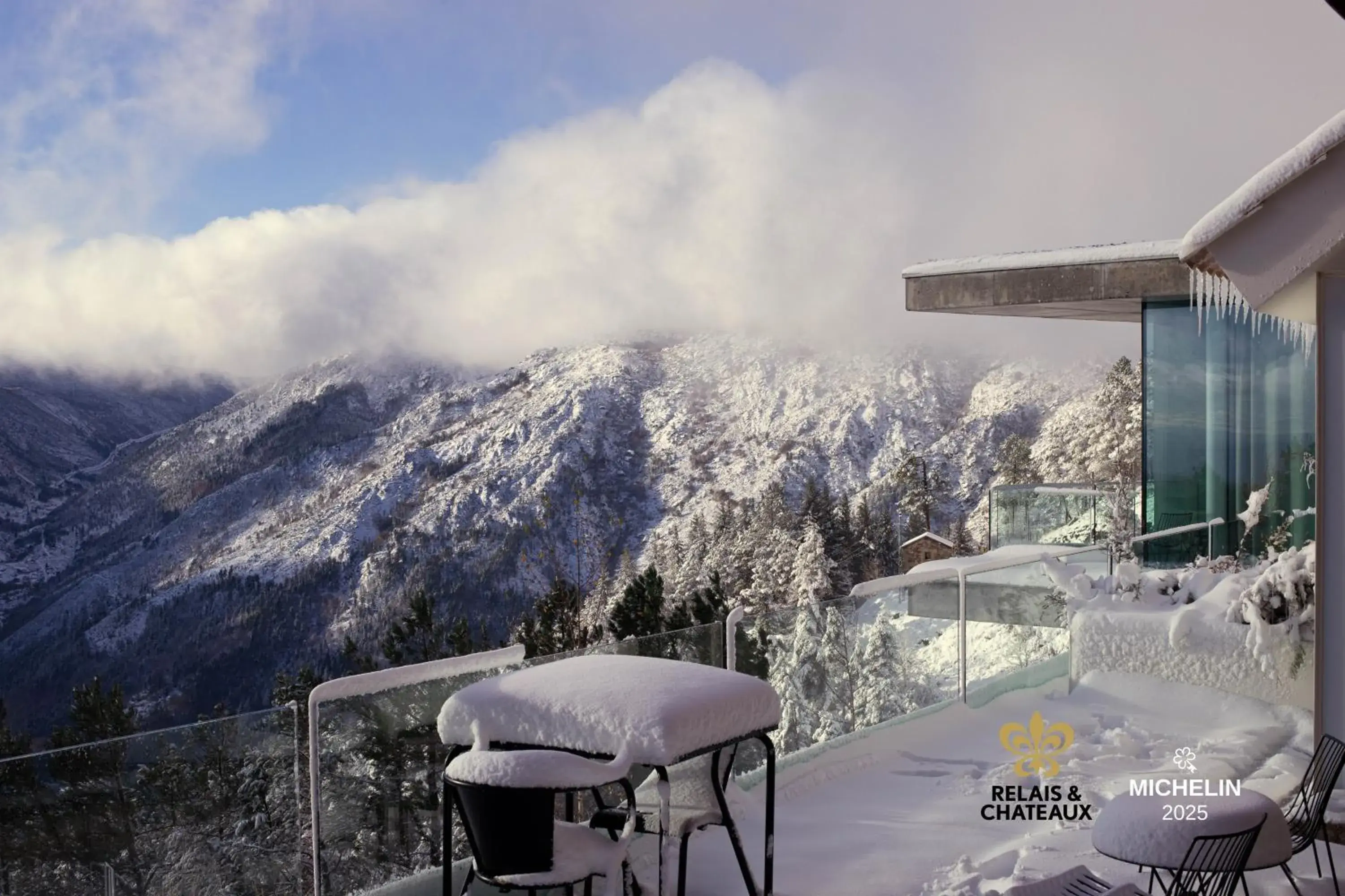 Casa de São Lourenço - Burel Panorama Hotel - member of Relais & Châteaux Casa de São Lourenço - Burel Panorama Hotel - member of Relais & Châteaux