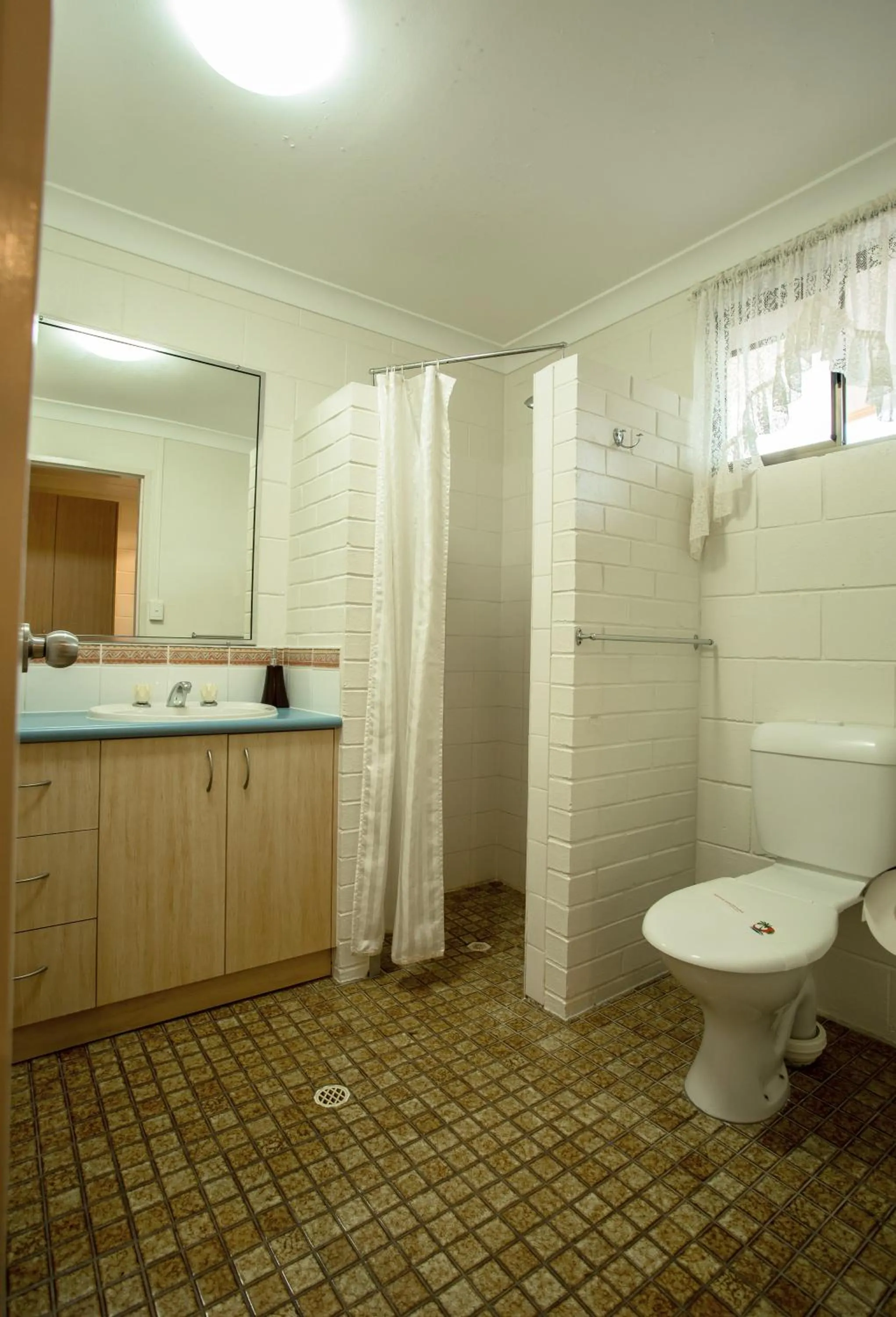 Shower in Pialba Motor Inn