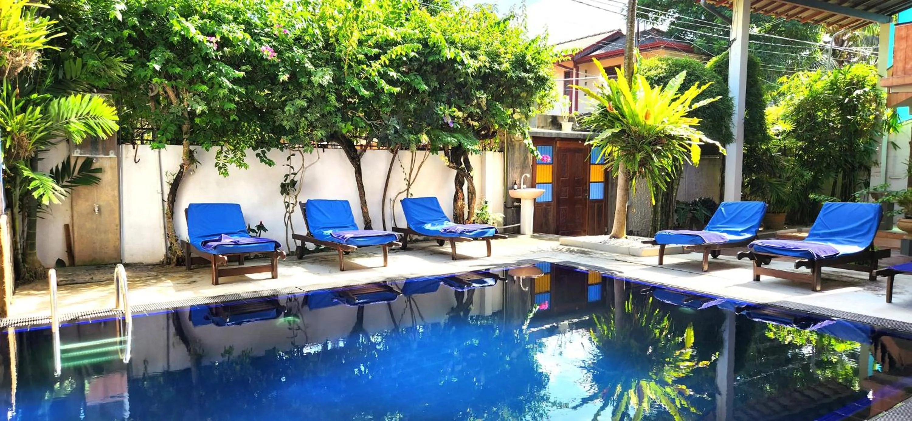 Swimming pool in Gomez Place