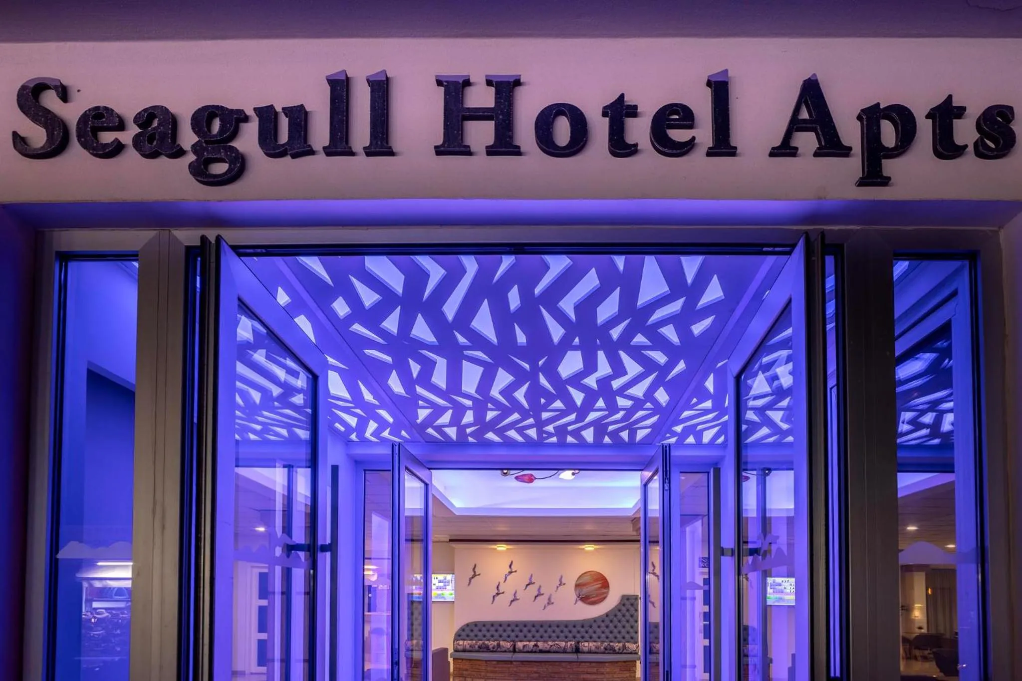 Facade/entrance in Seagull Hotel Apartments