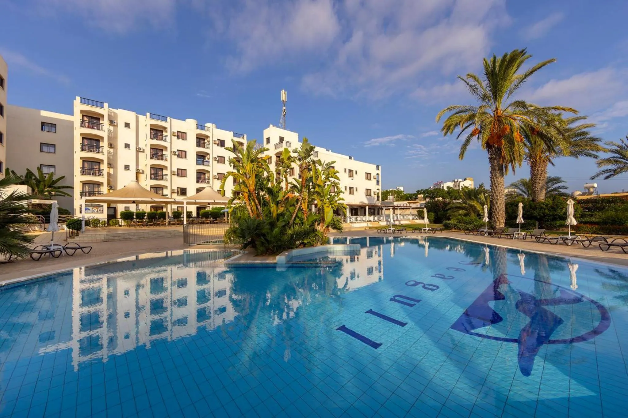 Swimming pool in Seagull Hotel Apartments