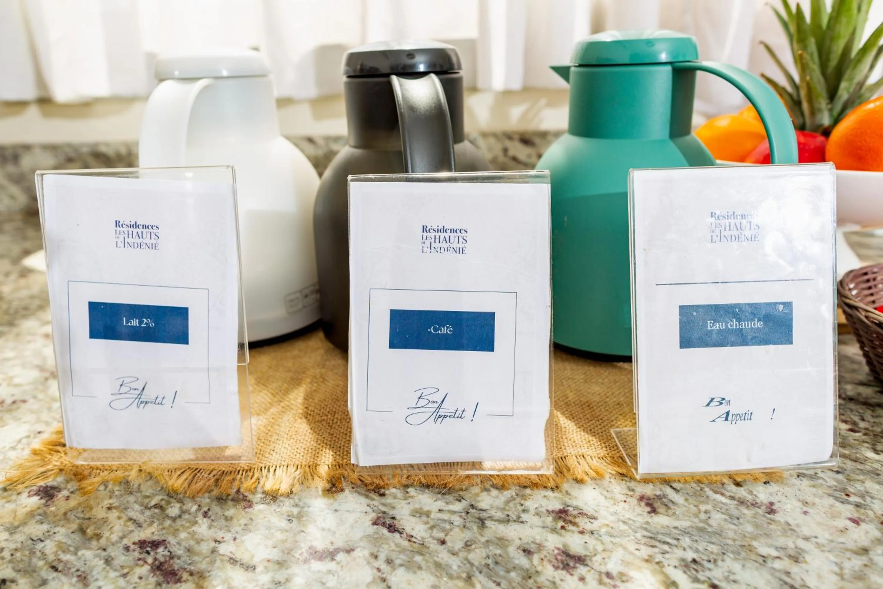 Restaurant/places to eat in Résidences Les Hauts de l'Indenié