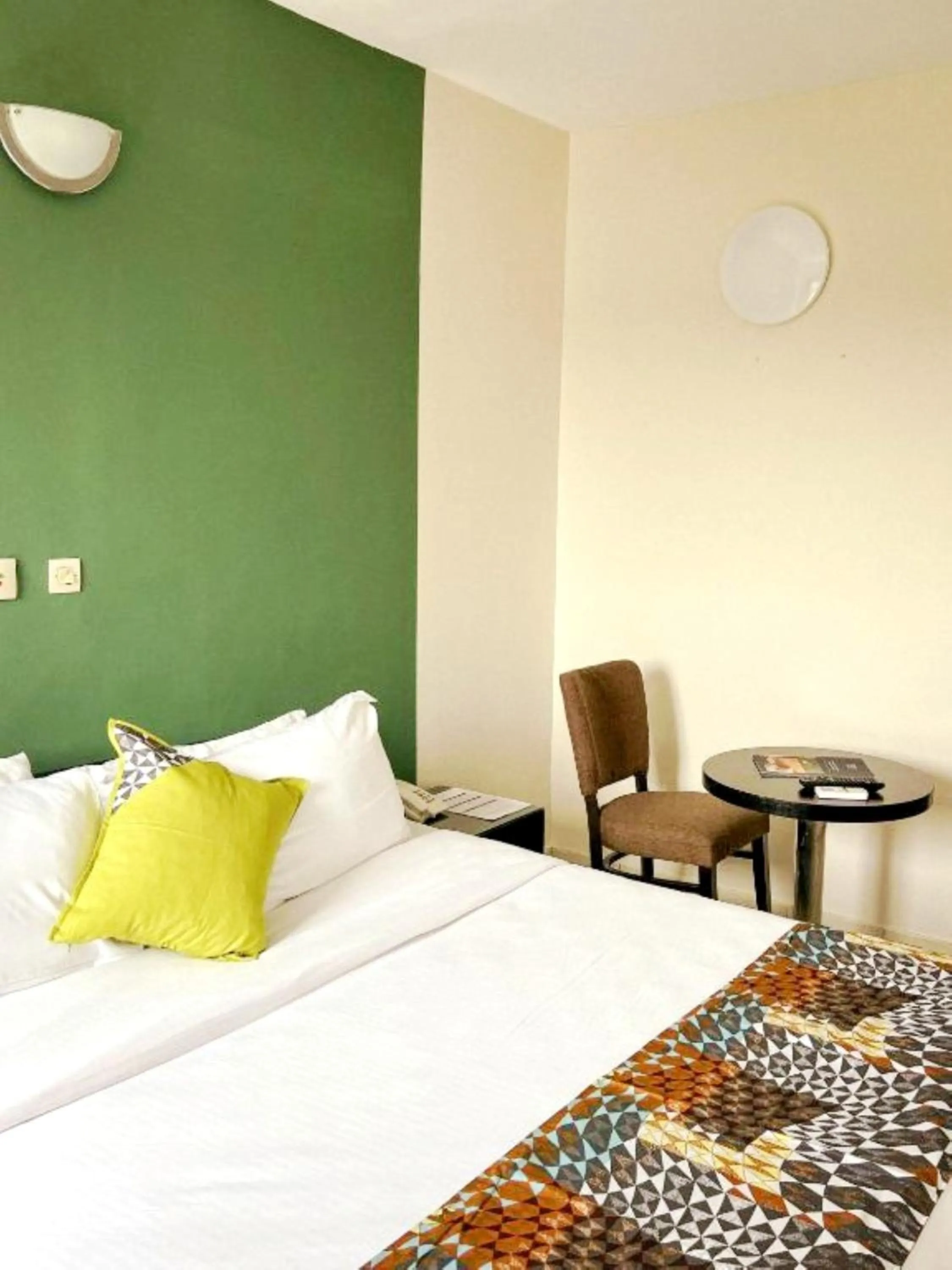 Bed in Résidences Les Hauts de l'Indenié