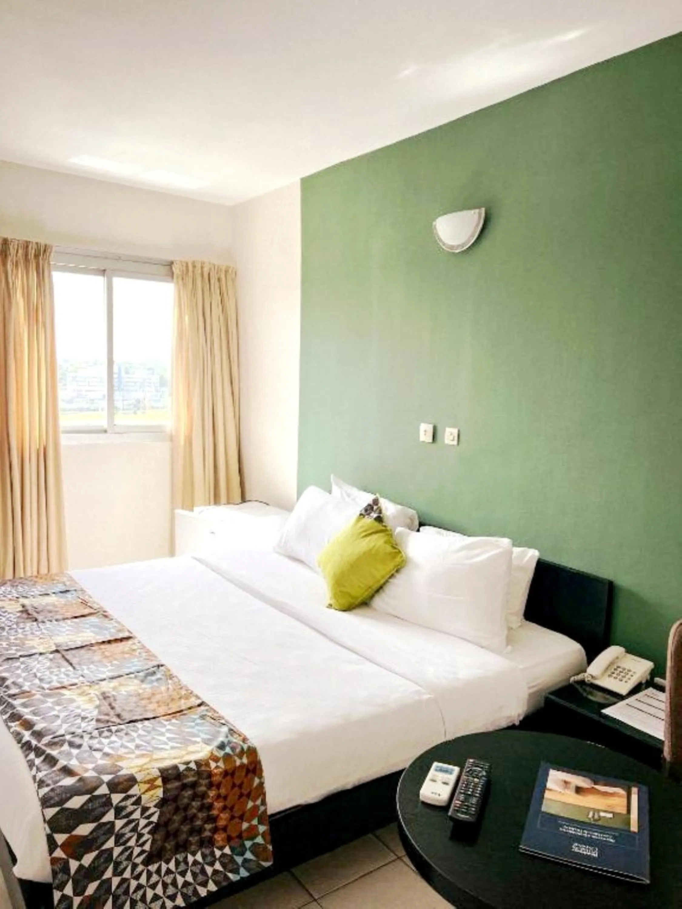 Bed in Résidences Les Hauts de l'Indenié