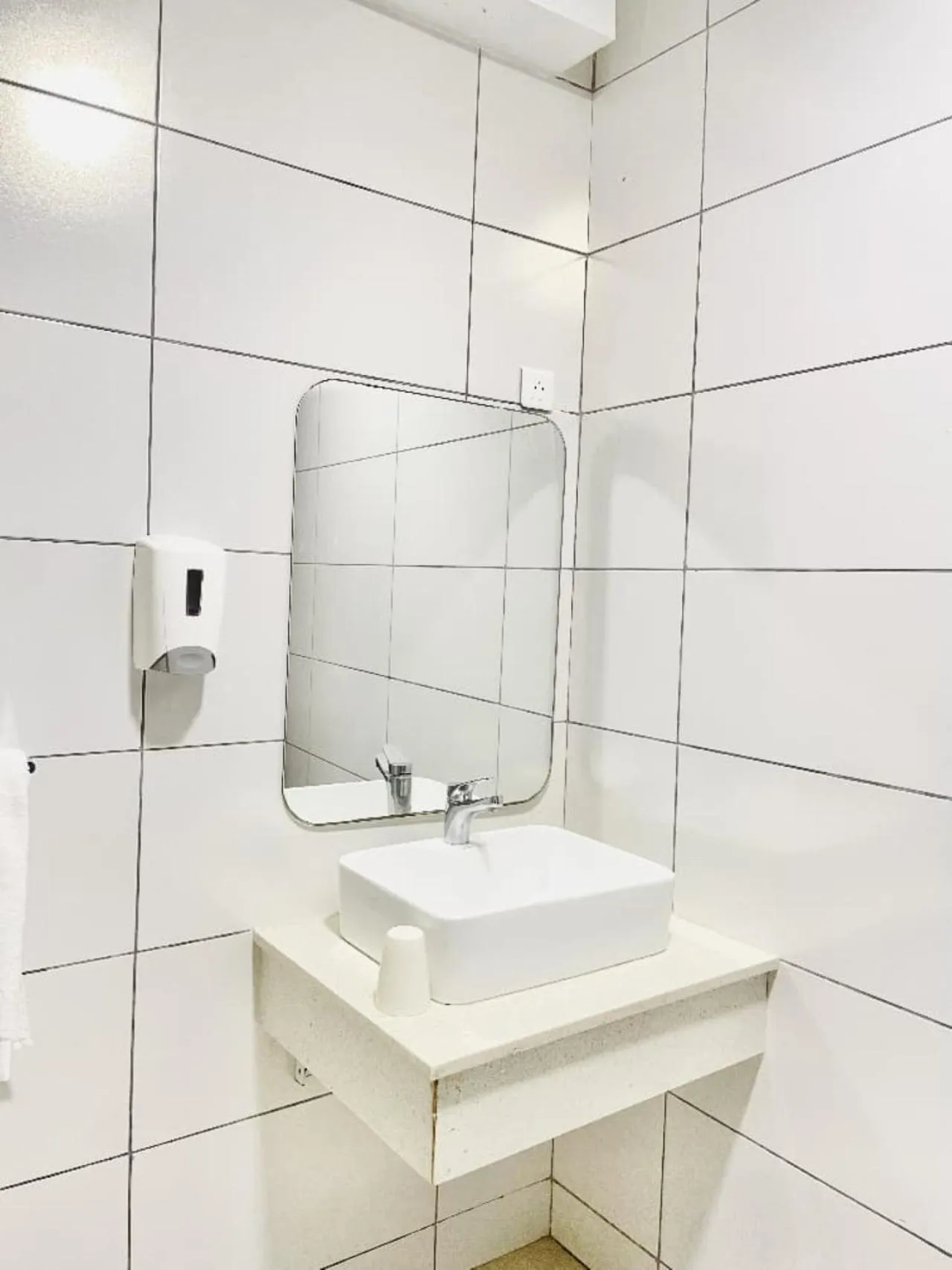 Shower in Résidences Les Hauts de l'Indenié