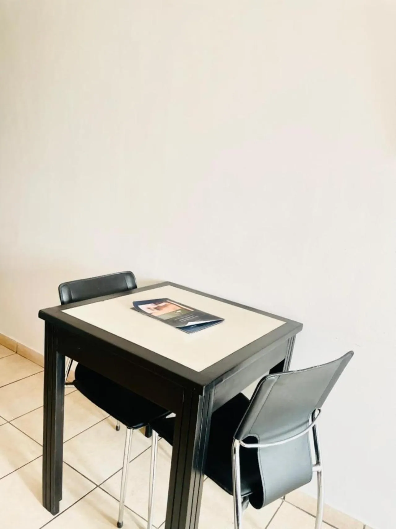 Dining area in Résidences Les Hauts de l'Indenié