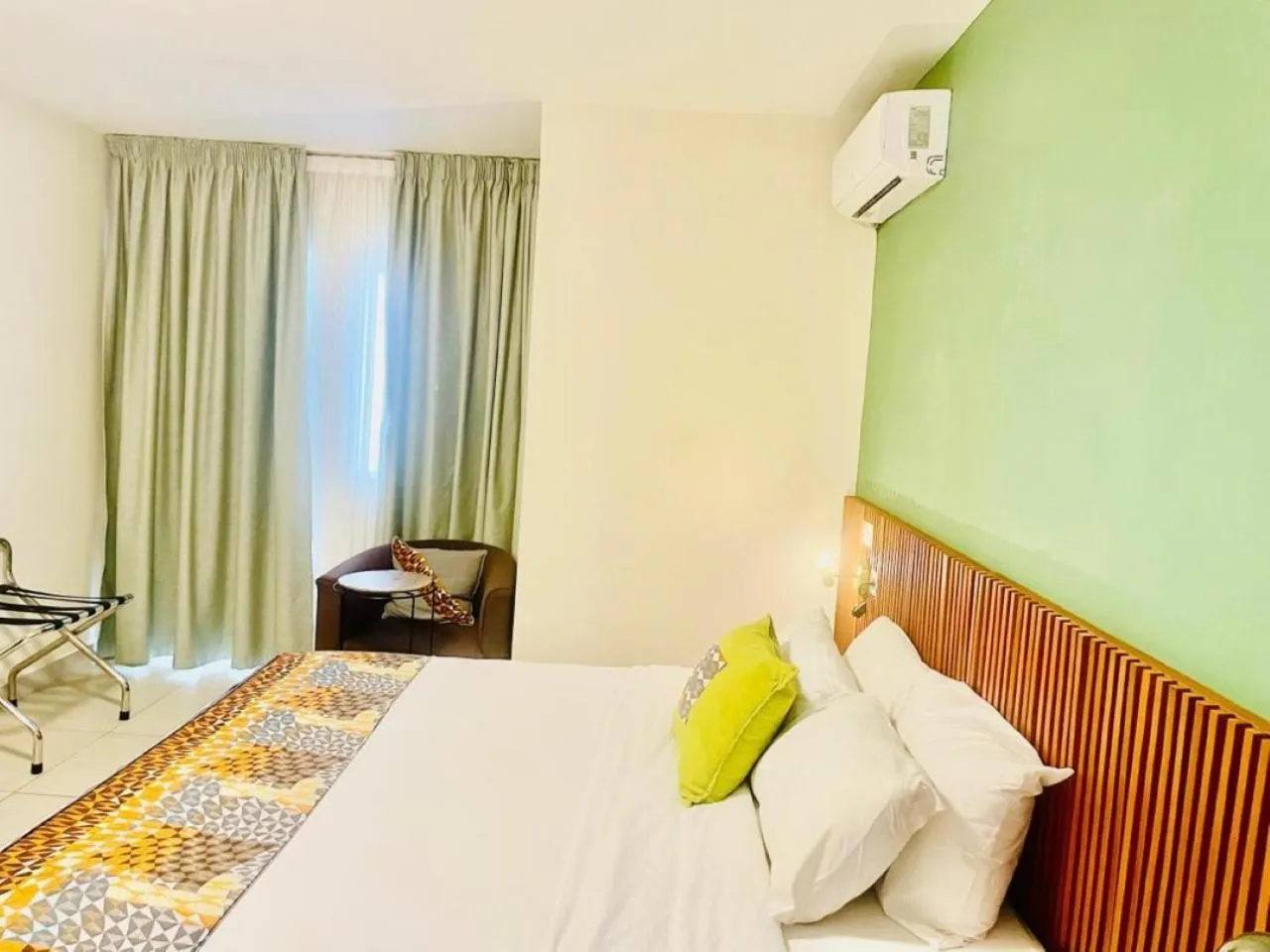 Bed in Résidences Les Hauts de l'Indenié