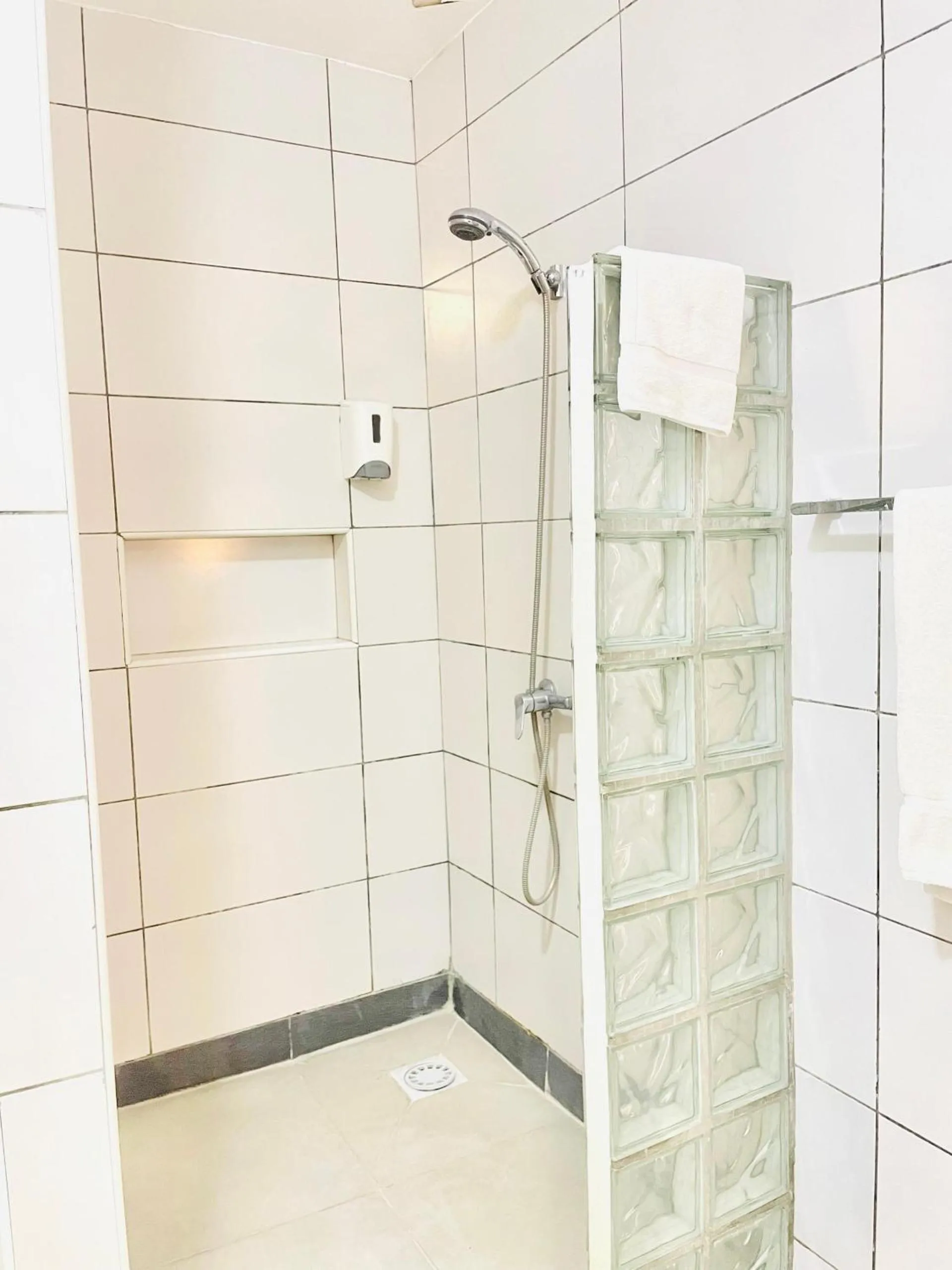 Bathroom in Résidences Les Hauts de l'Indenié