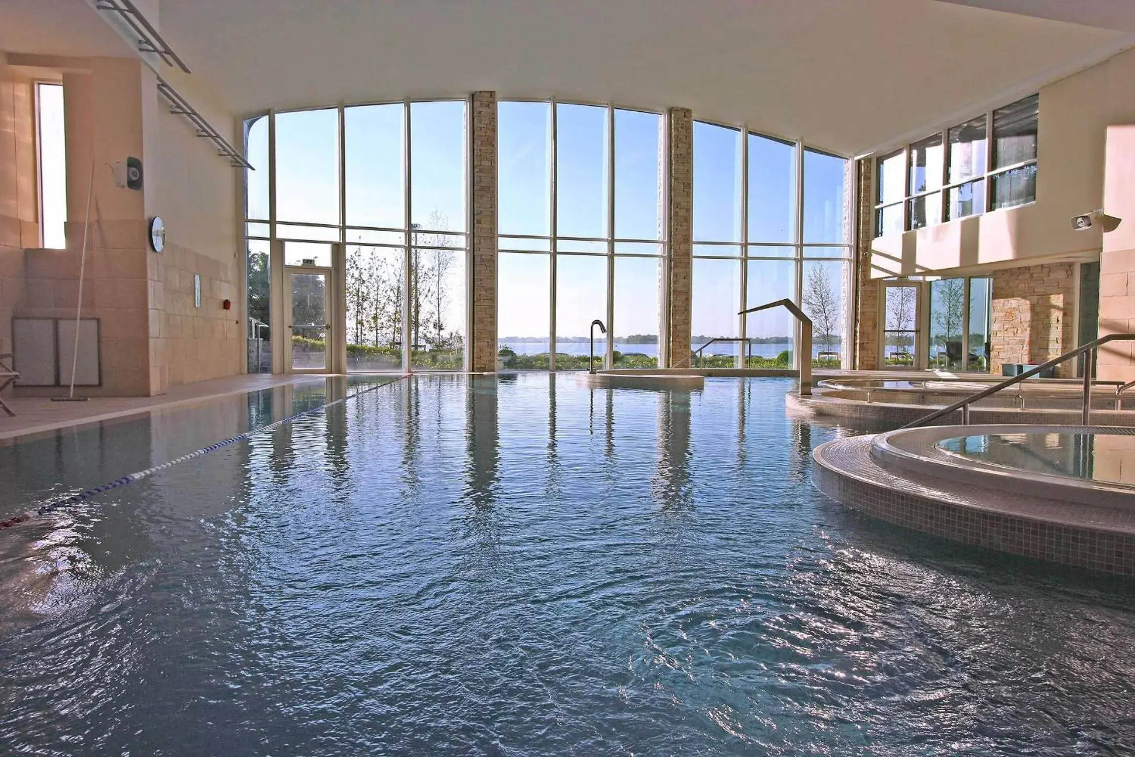 Swimming pool in Hodson Bay Hotel Swimming pool in Hodson Bay Hotel