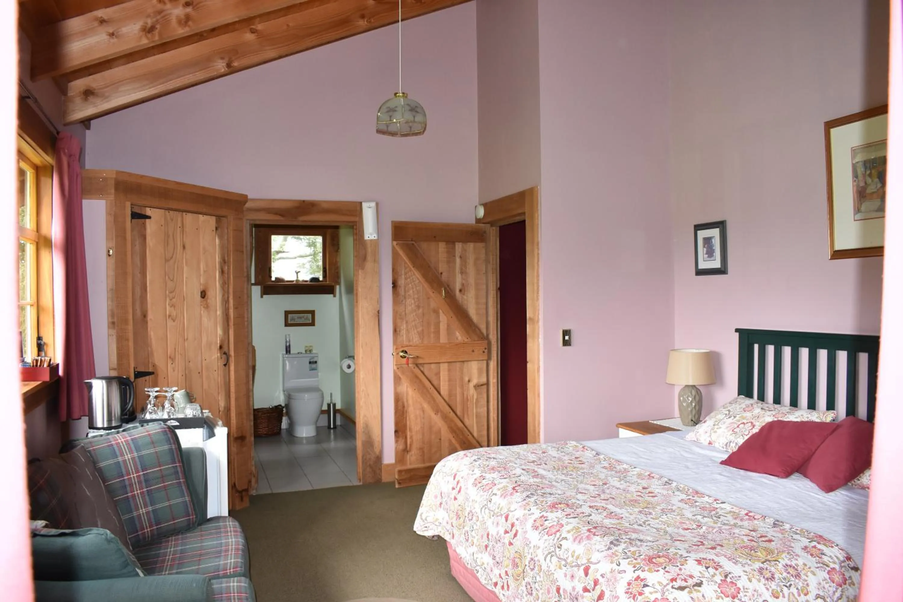 Bed in The River Lodge