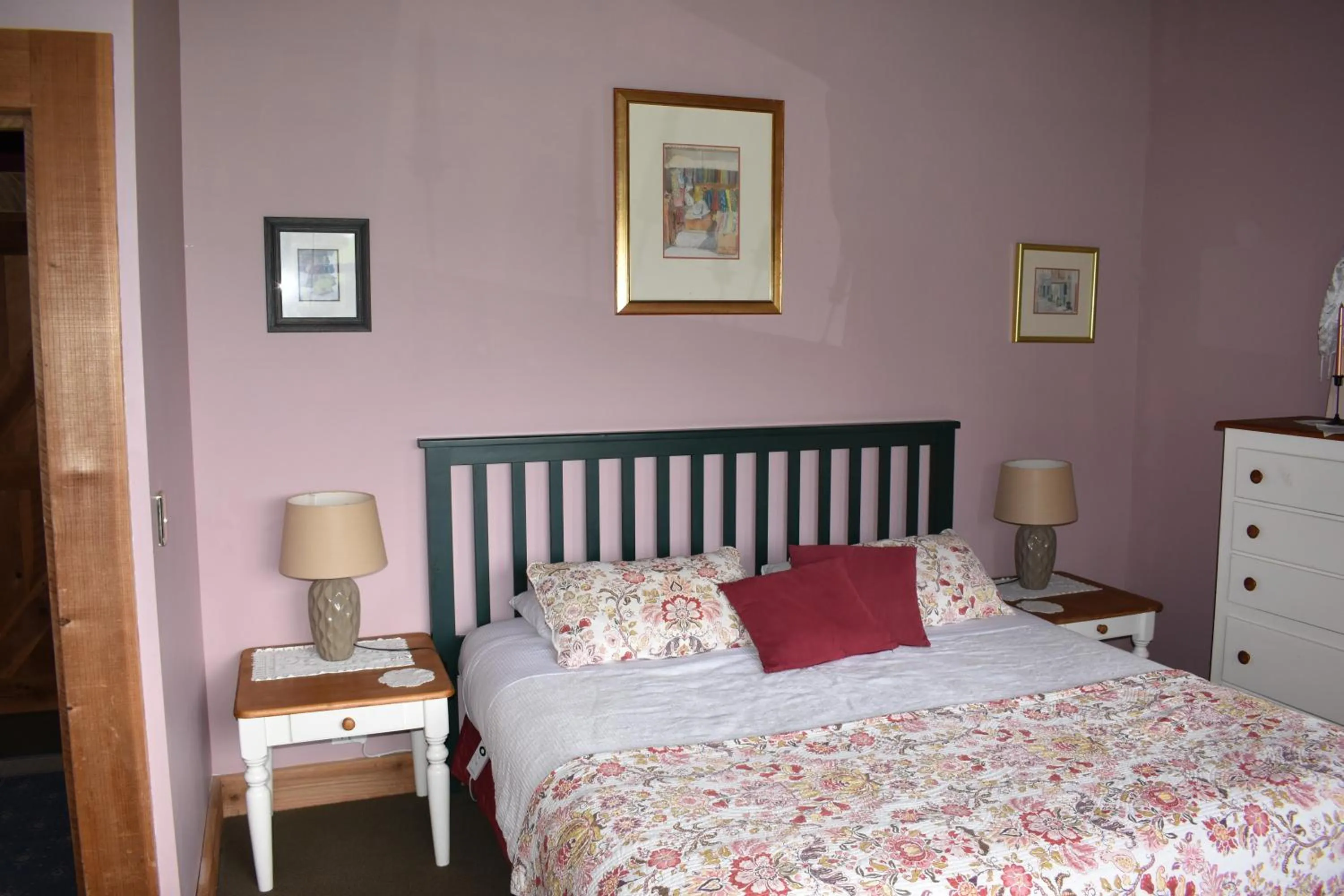 Bed in The River Lodge