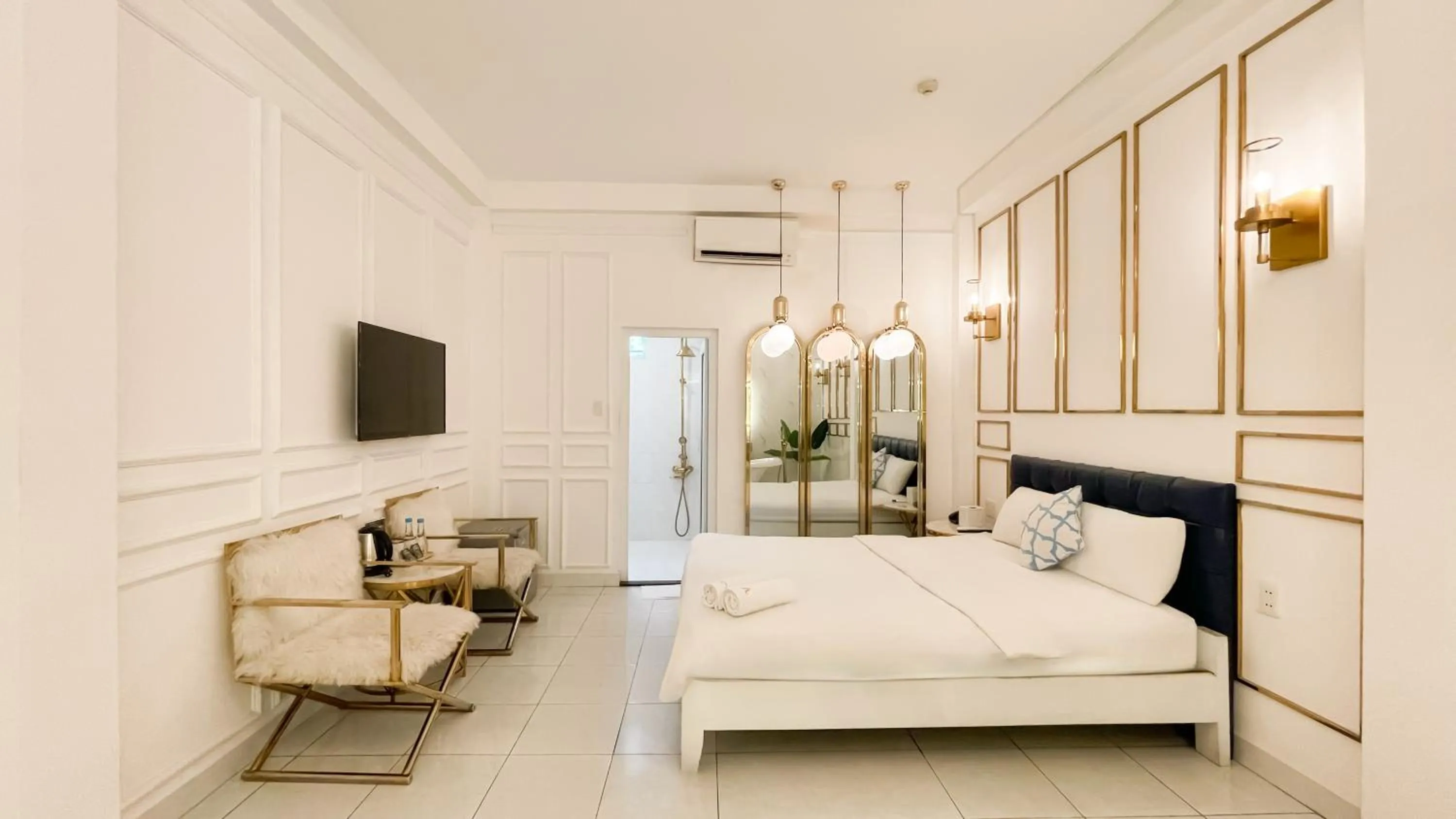 Bed in A In Hotel Glamour