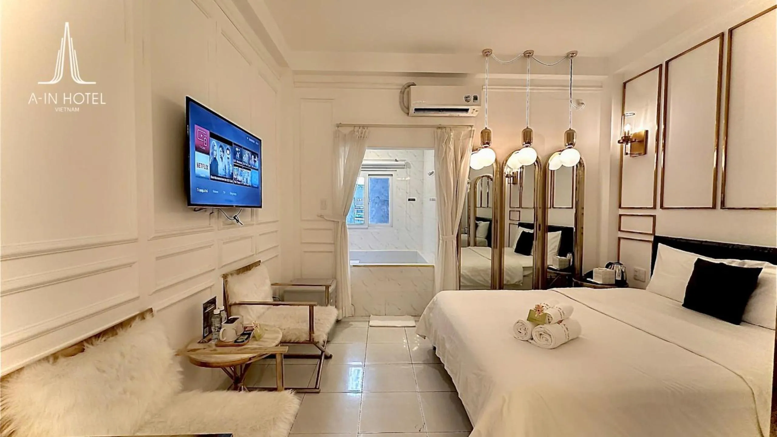 Bed in A In Hotel Glamour