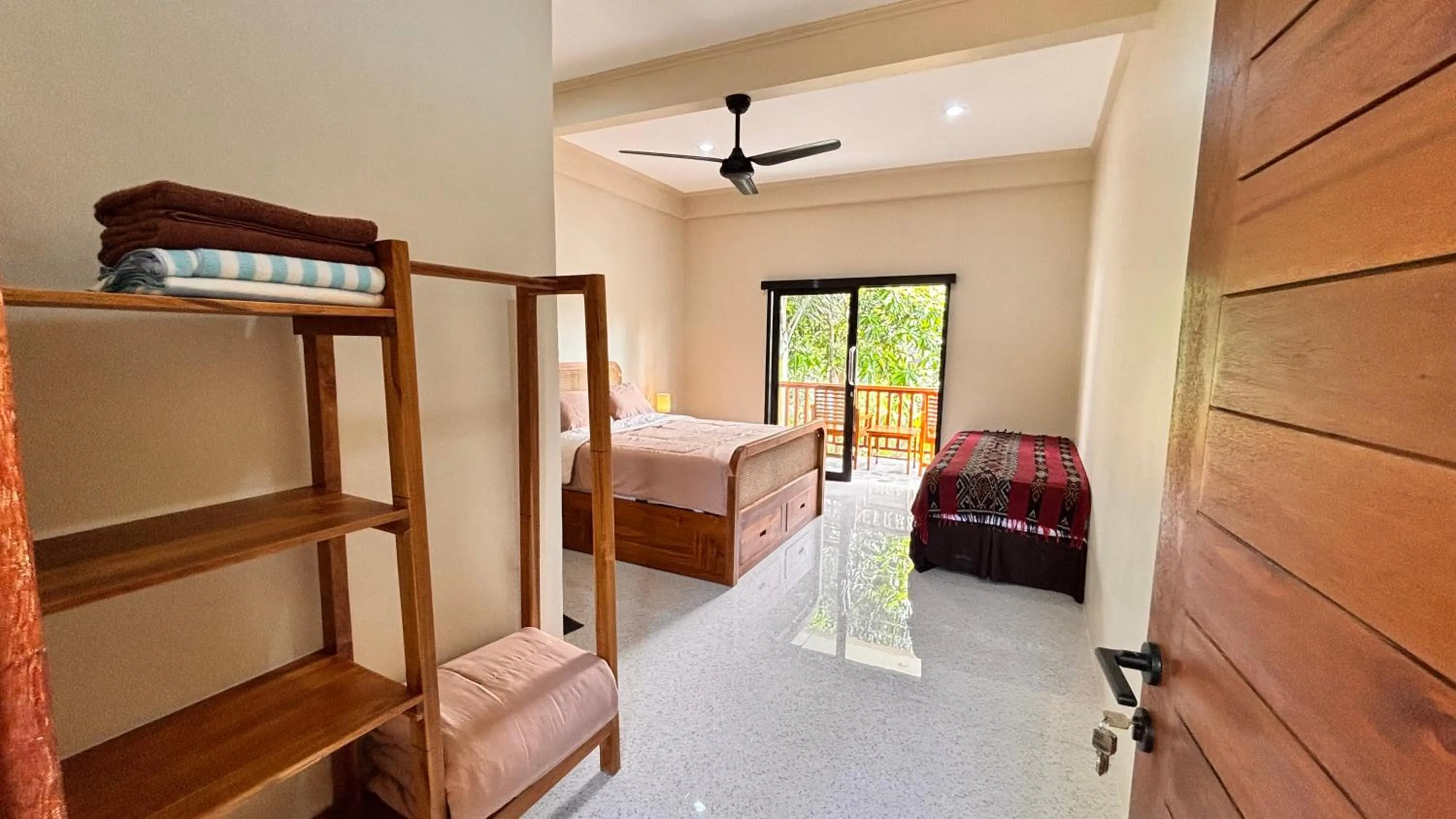 Bed in Trawangan Oasis