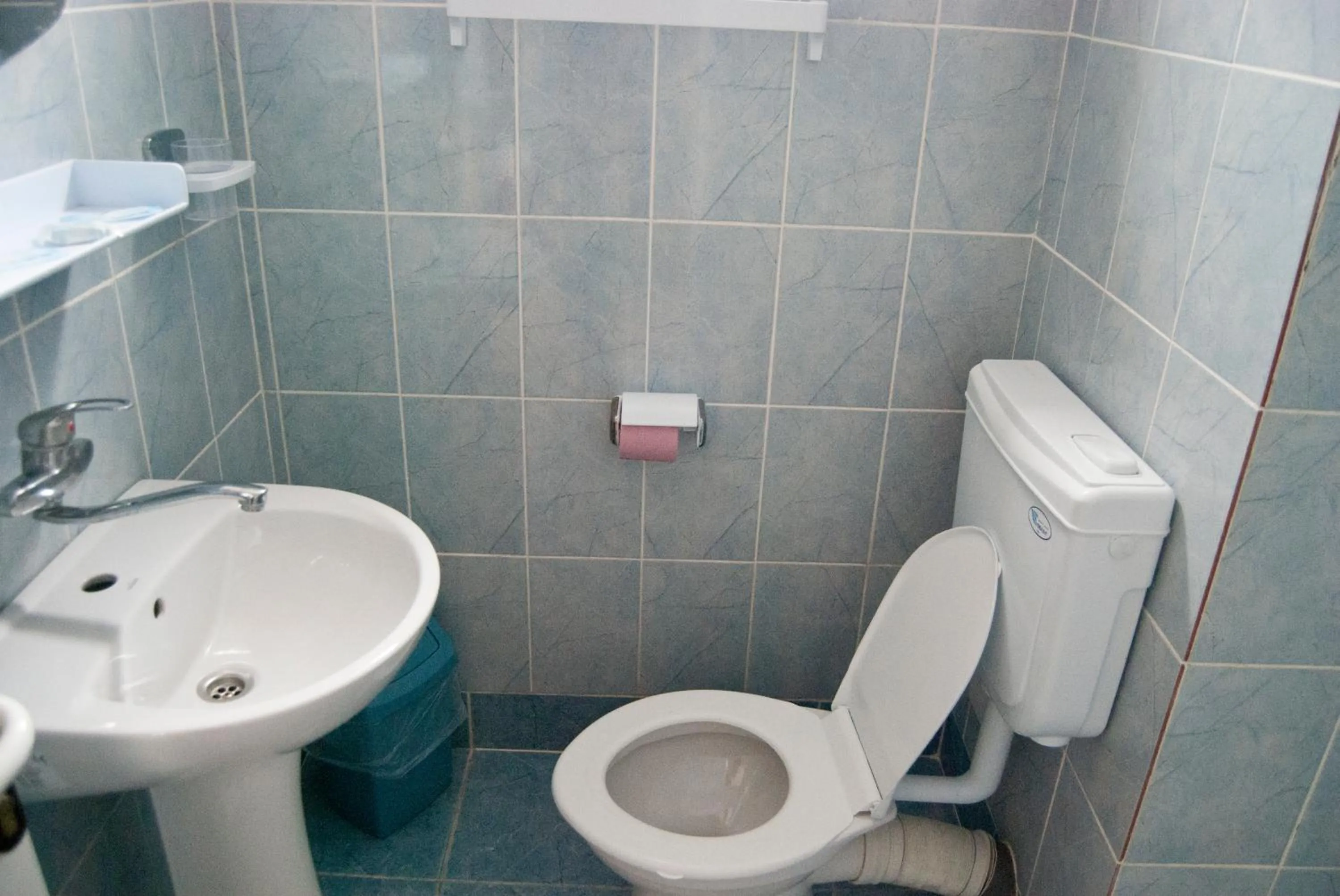 Bathroom in Hotel Laguna
