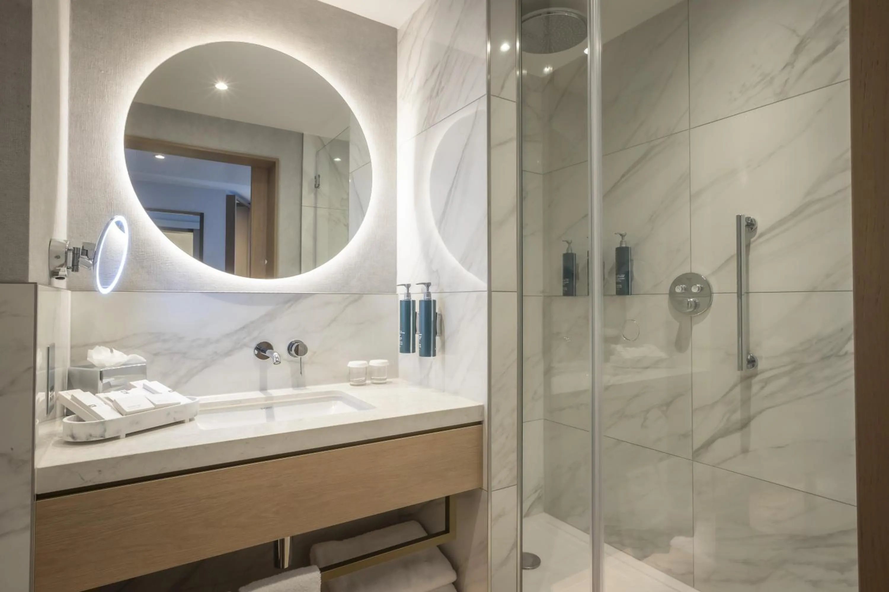 Bathroom in Hilton Dublin