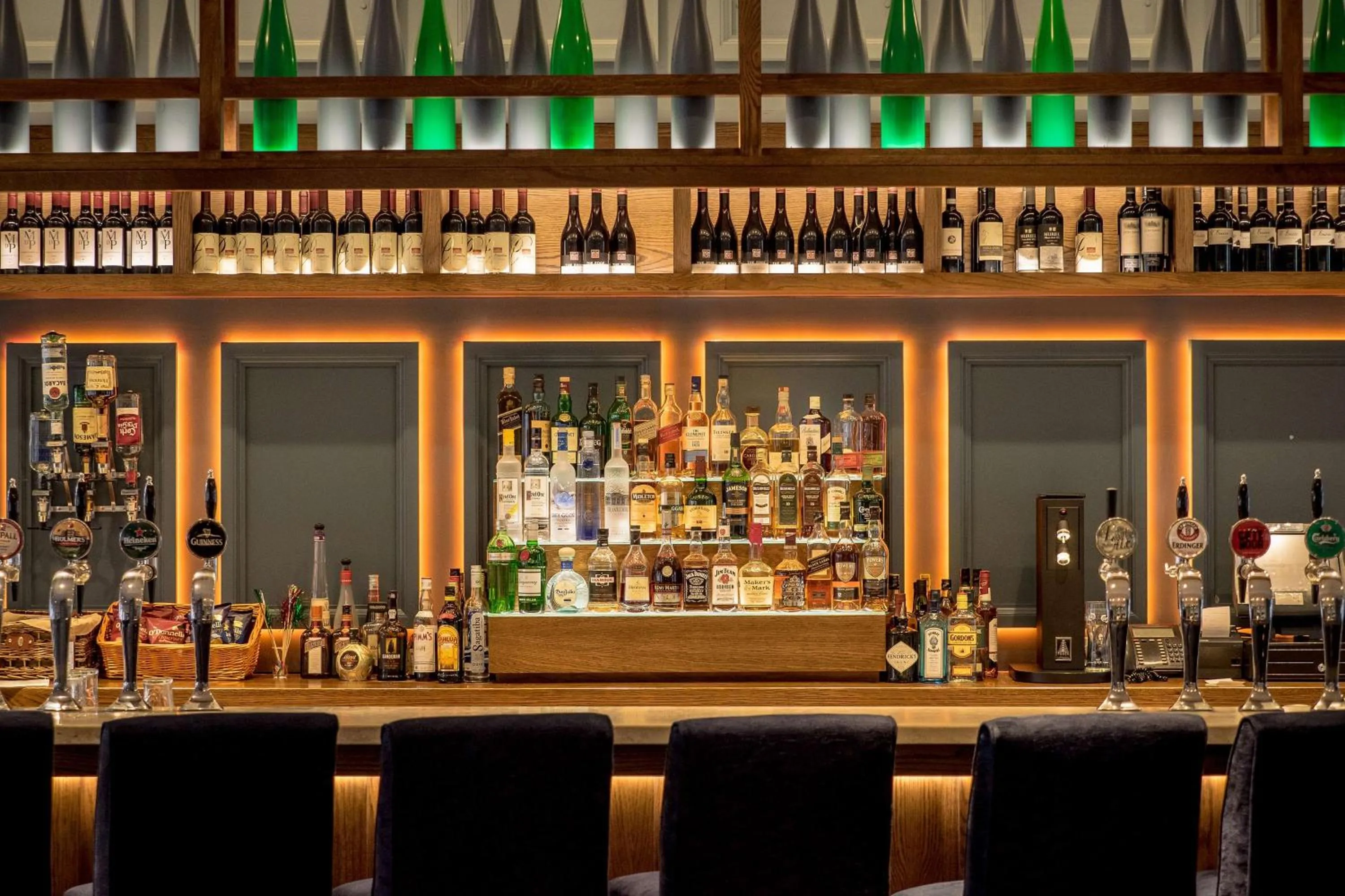 Lounge or bar in Hilton Dublin