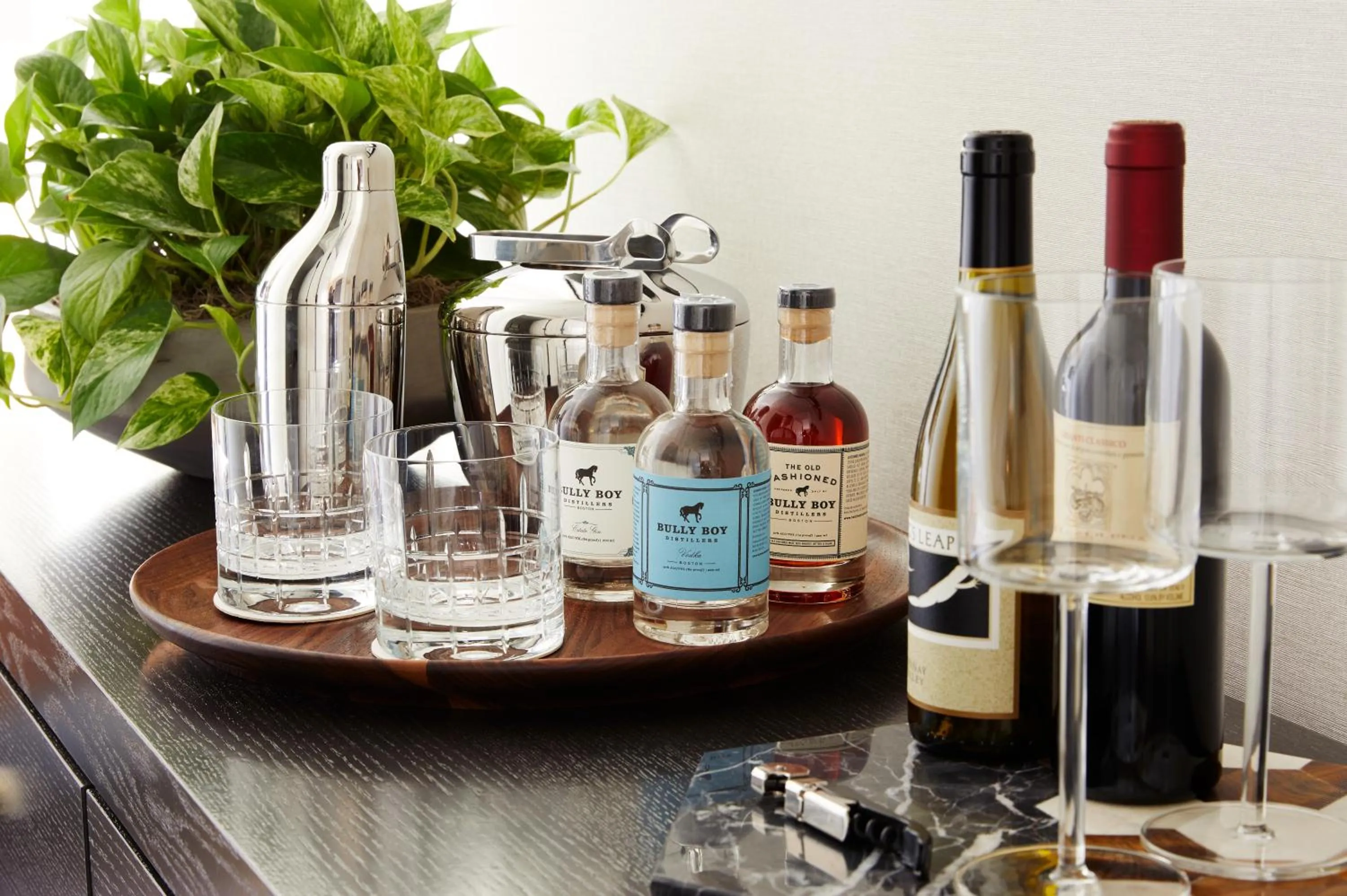 Alcoholic drinks in The Whitney Hotel Boston