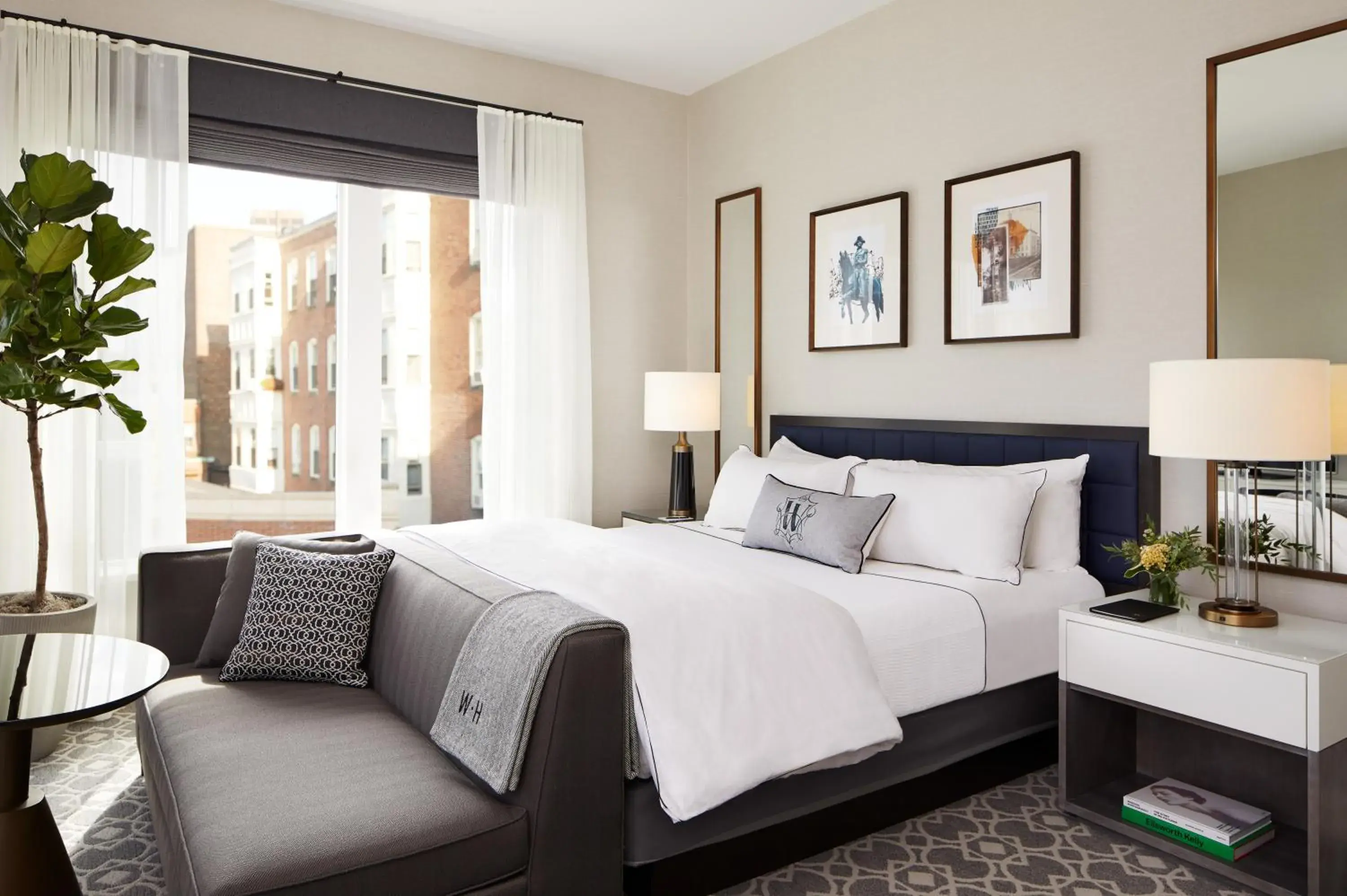 Bedroom, Bed in The Whitney Hotel Boston Bedroom, Bed in The Whitney Hotel Boston