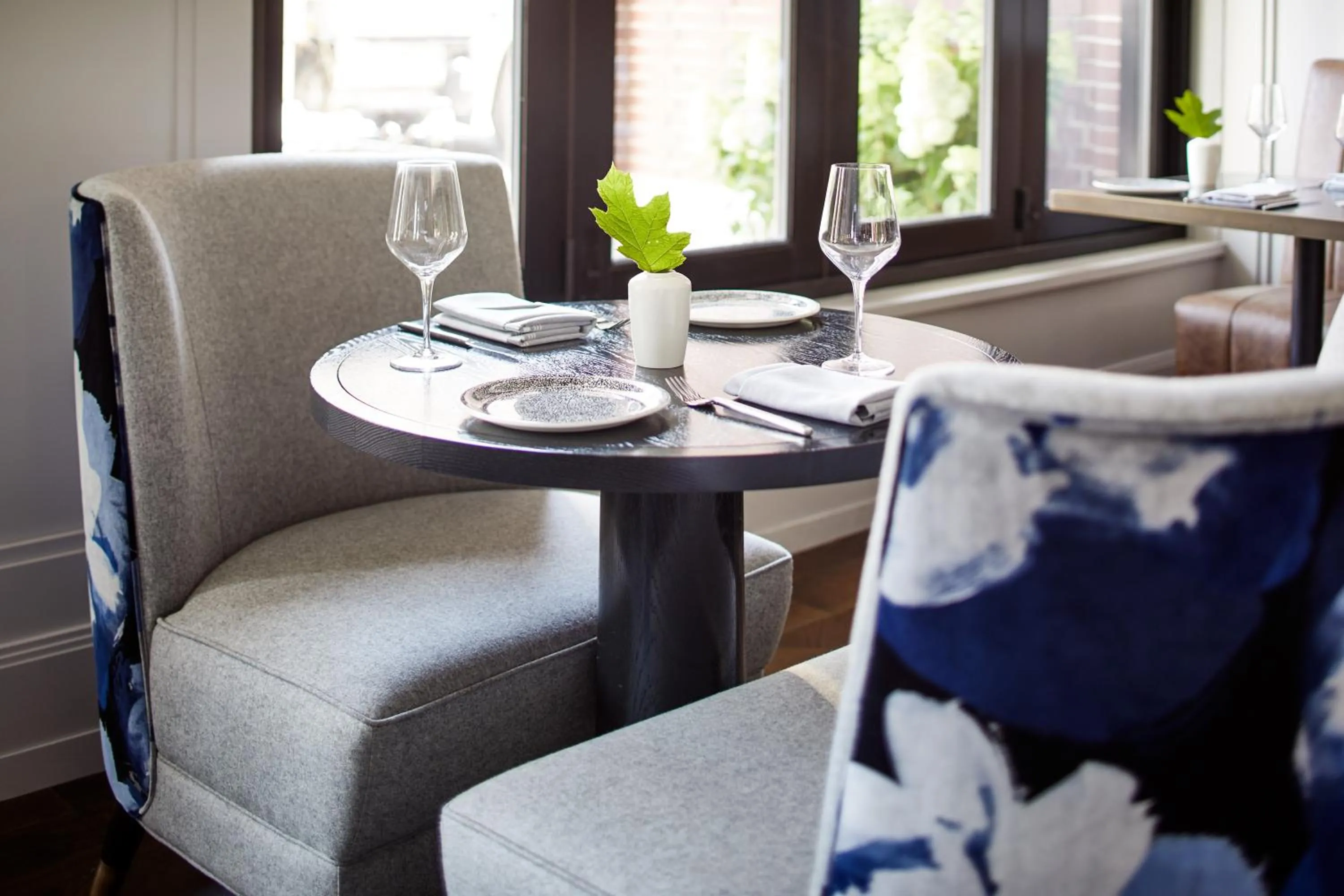 Restaurant/places to eat in The Whitney Hotel Boston