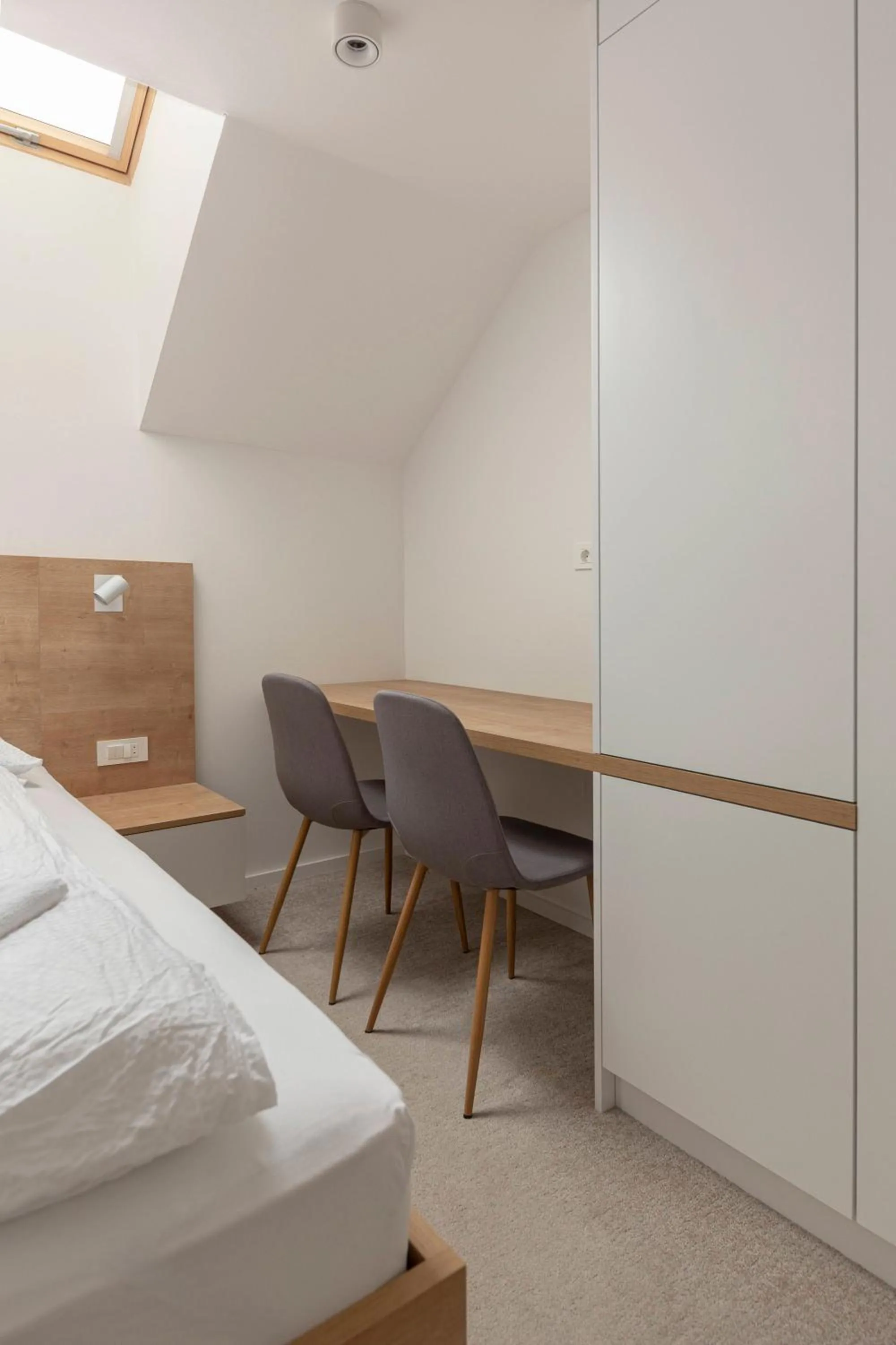 Bed in Gostilna Logar