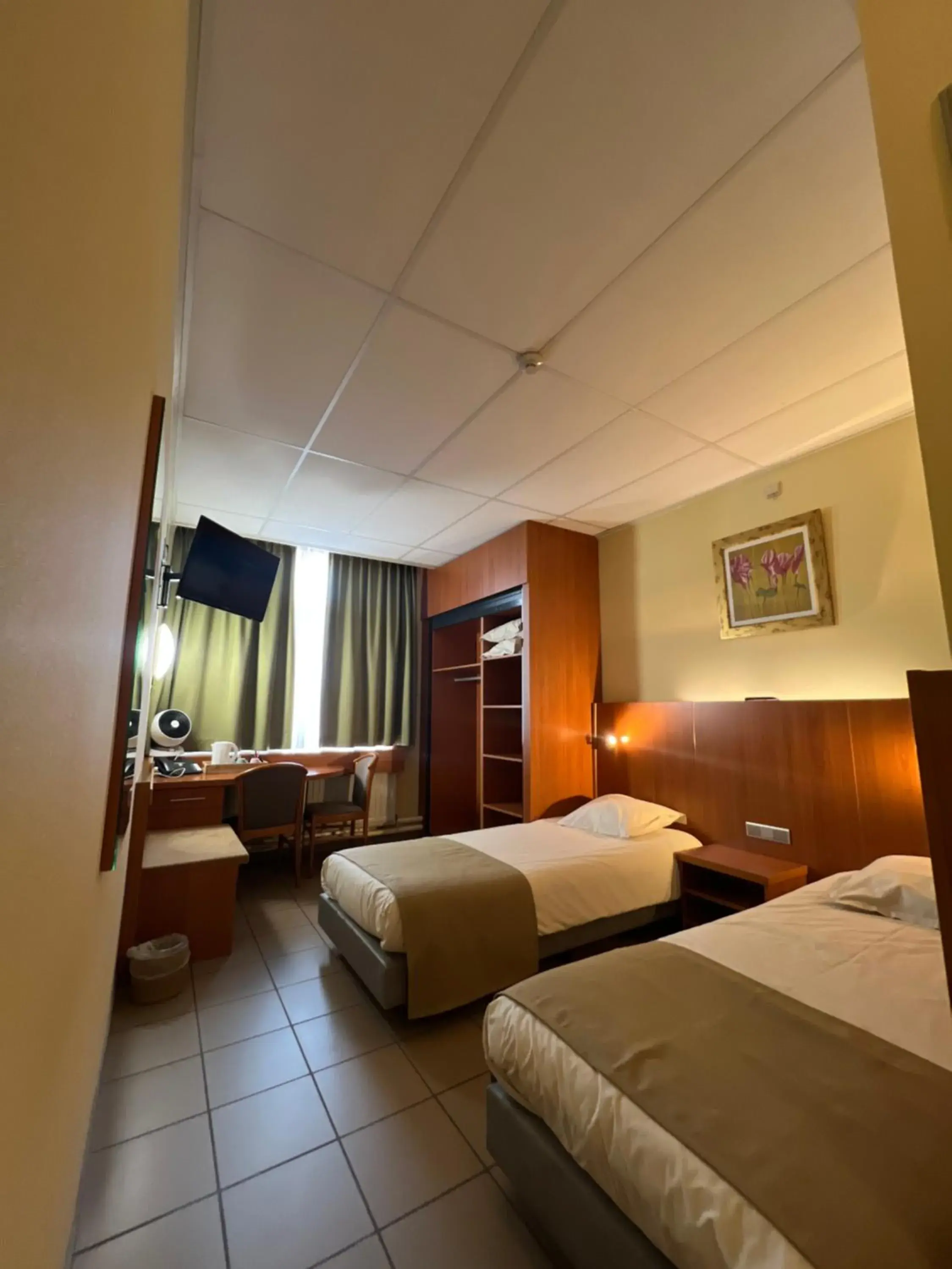 Twin Room - single occupancy in Hotel De Venne Twin Room - single occupancy in Hotel De Venne