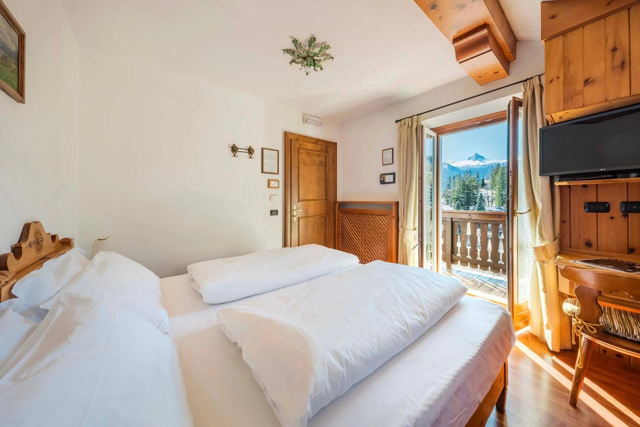 Bedroom, Bed in Franceschi Park Hotel