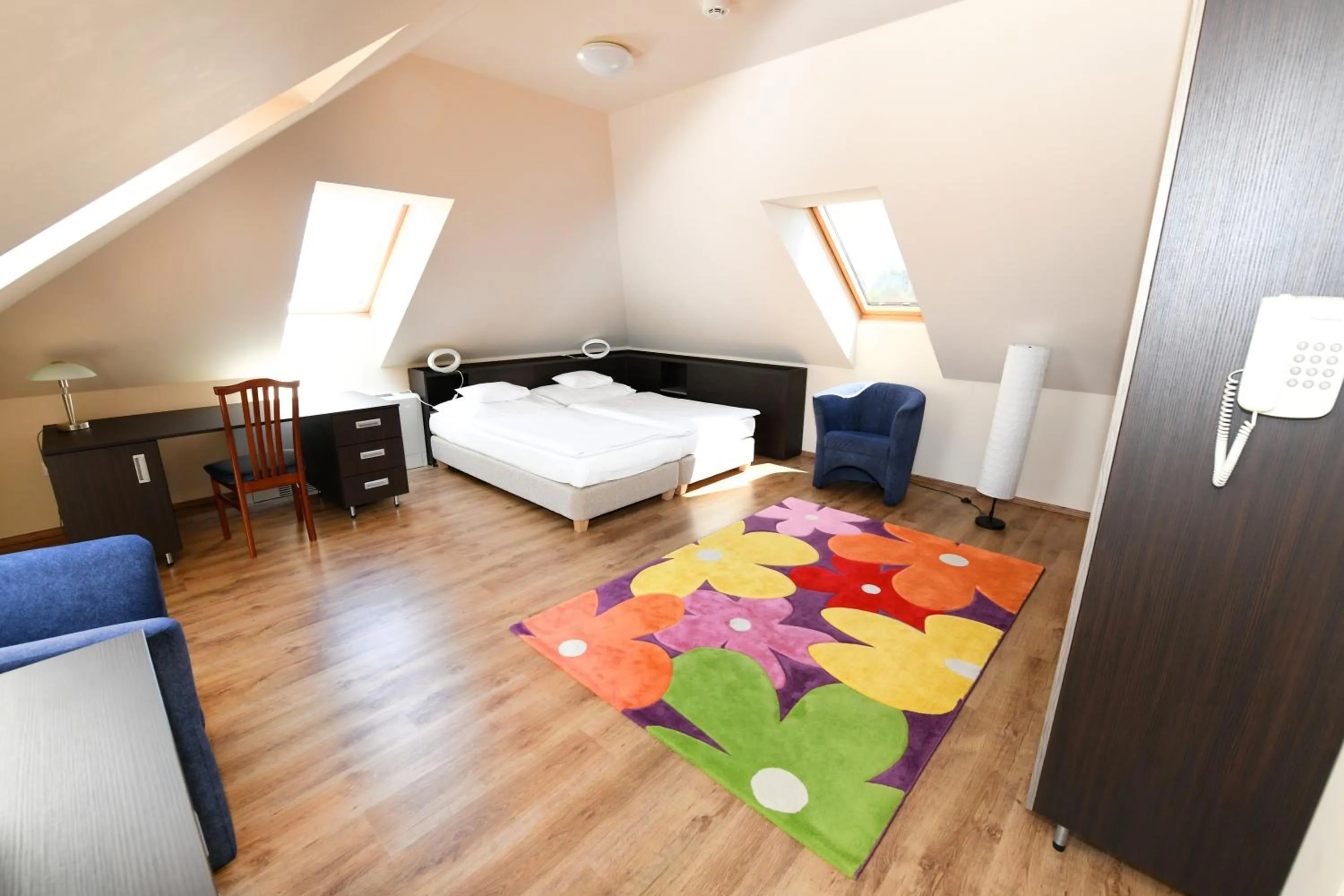 Bed in Ezüsthíd Hotel